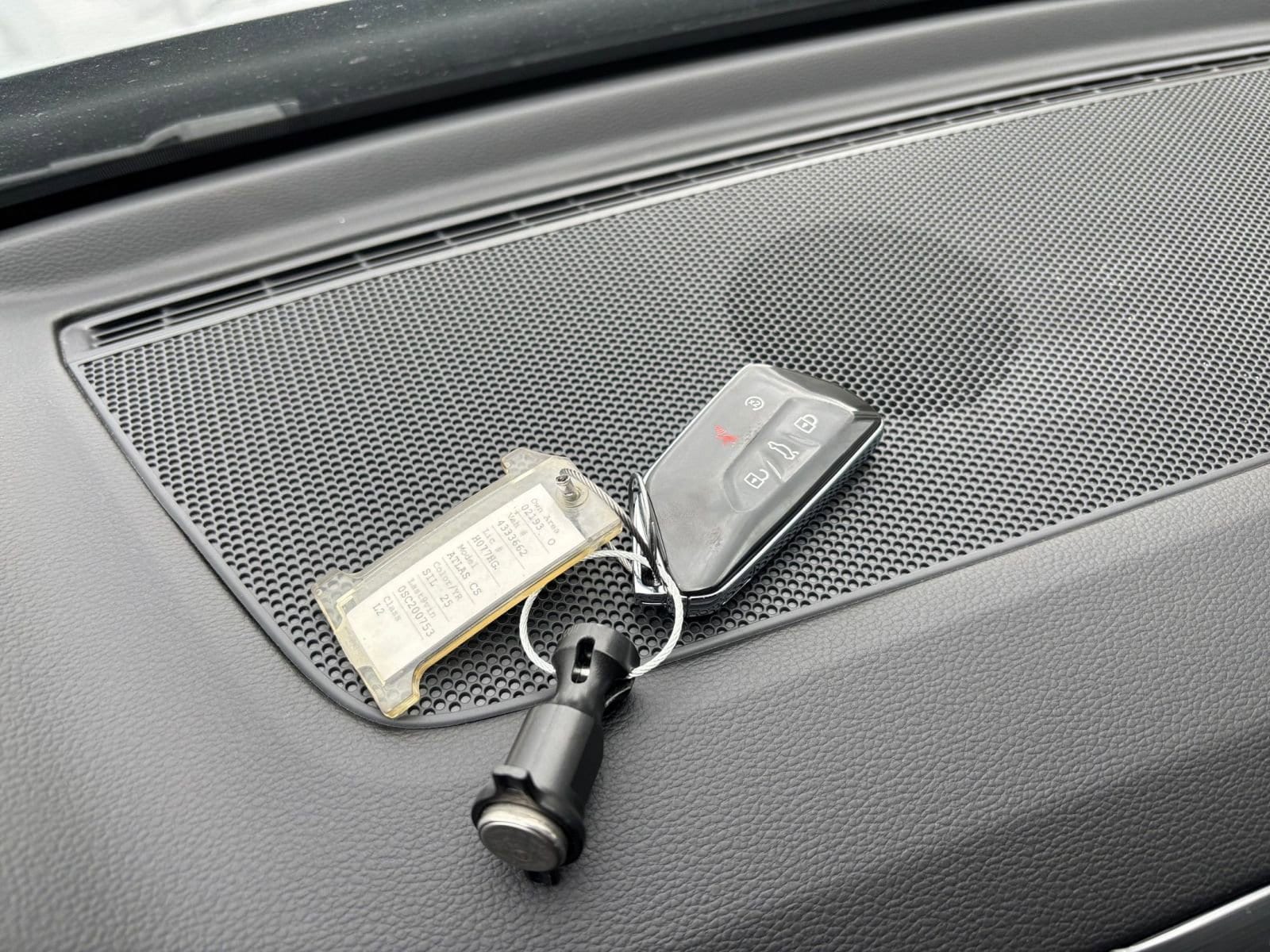 Thumbnail: 2025 Volkswagen Atlas - 21