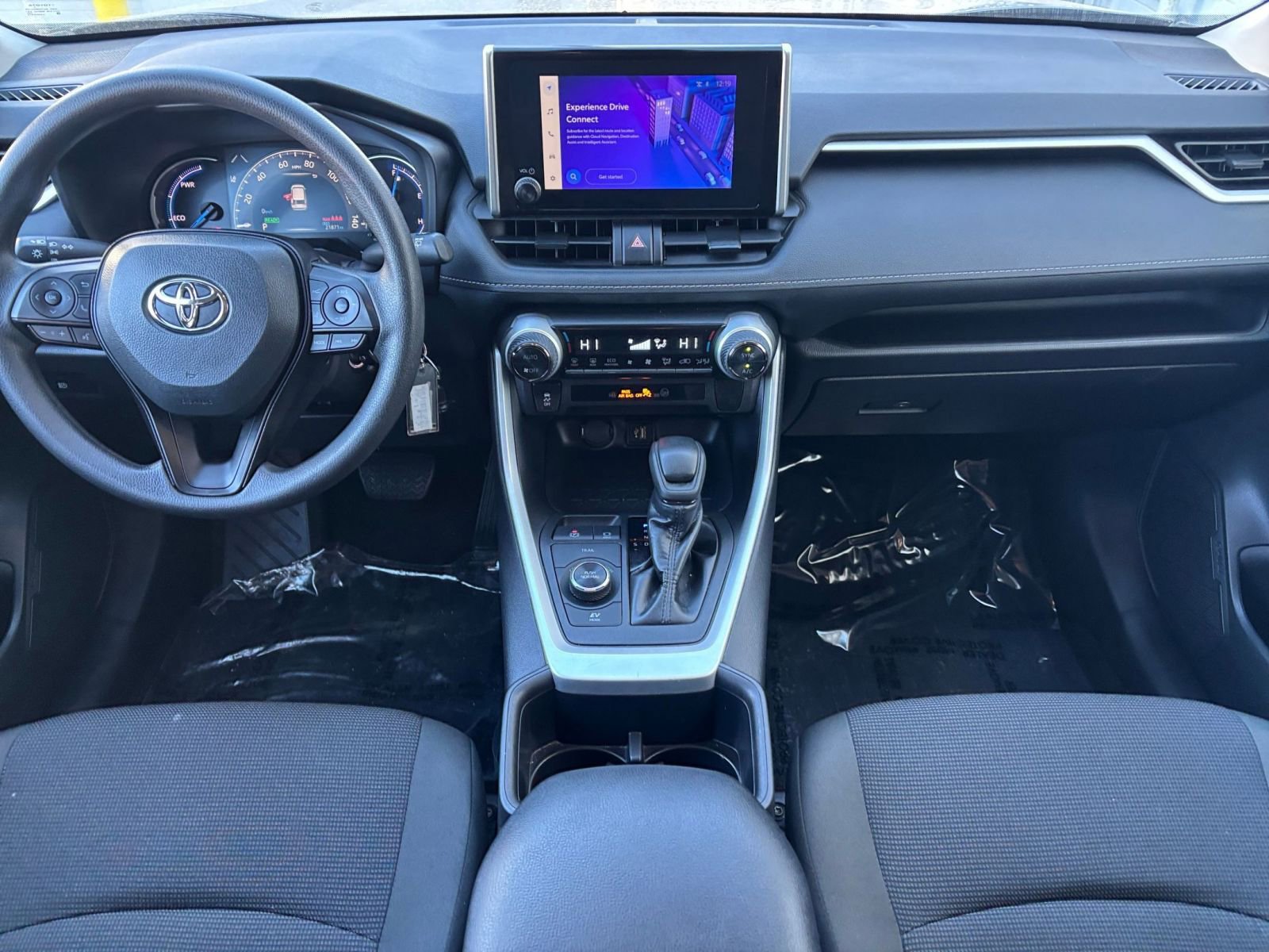 Thumbnail: 2025 Toyota RAV4 - 29