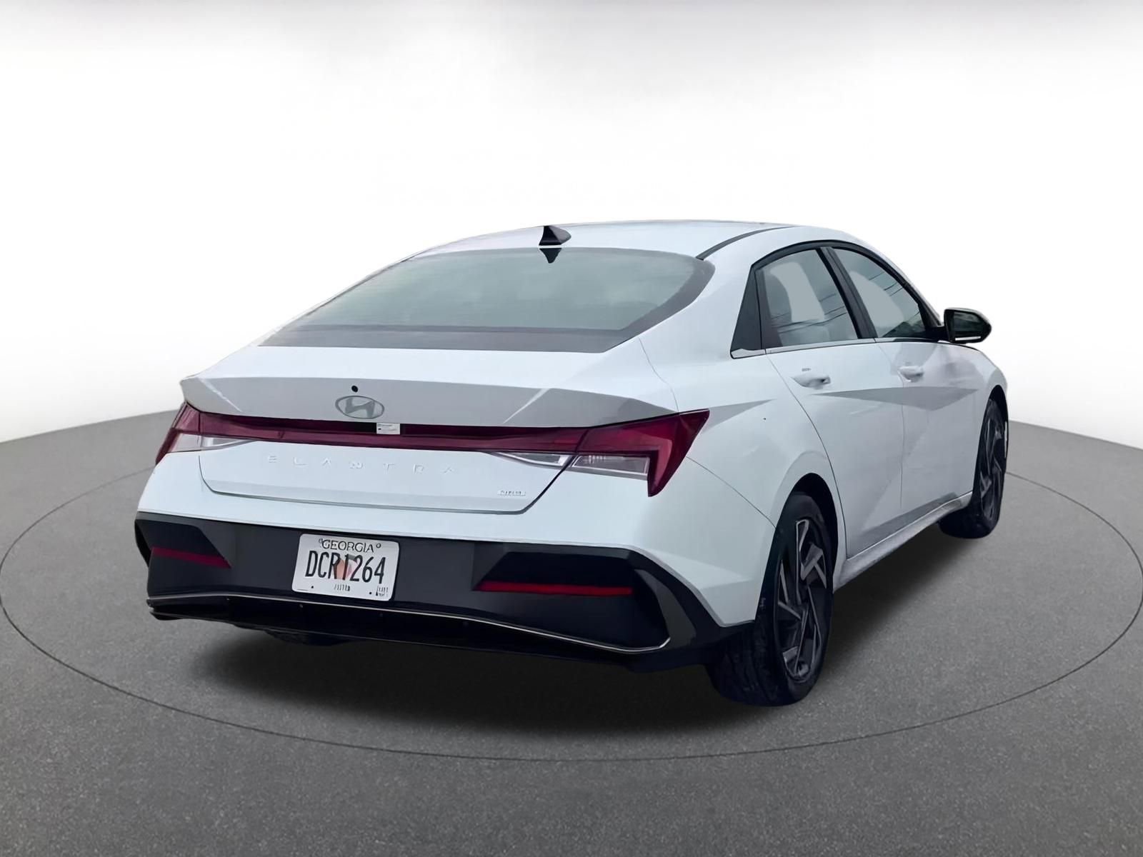 Thumbnail: 2025 Hyundai Elantra - 14