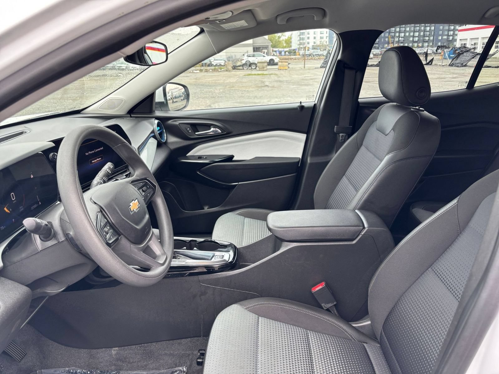 Thumbnail: 2025 Chevrolet Trax - 28