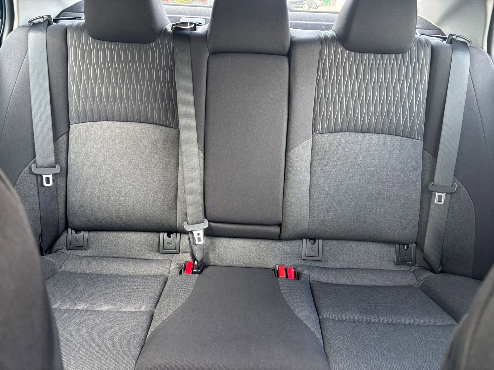 Thumbnail: 2025 Toyota Camry - 34