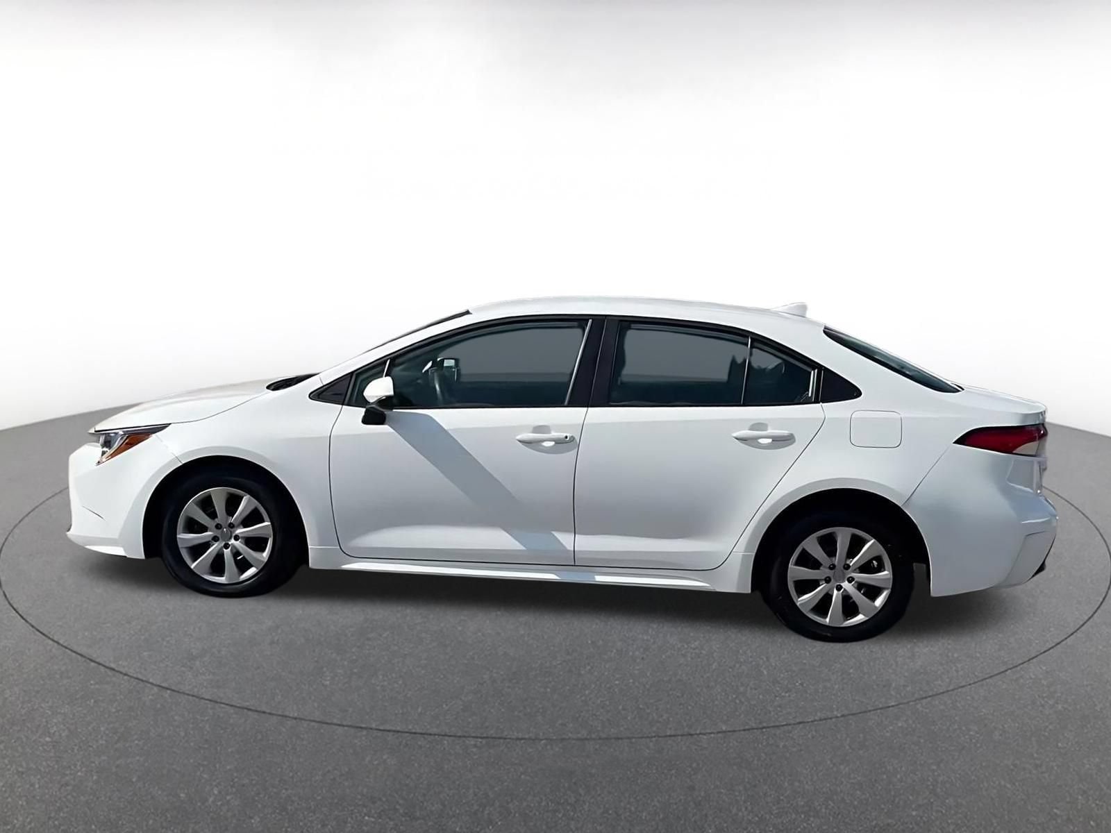 Thumbnail: 2025 Toyota Corolla - 8