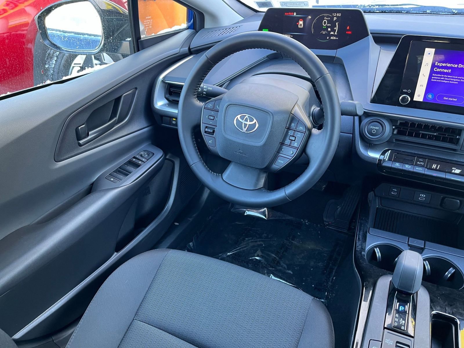 Thumbnail: 2025 Toyota Prius - 31