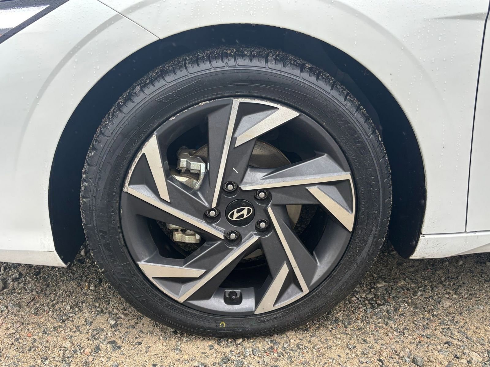 Thumbnail: 2025 Hyundai Elantra - 25