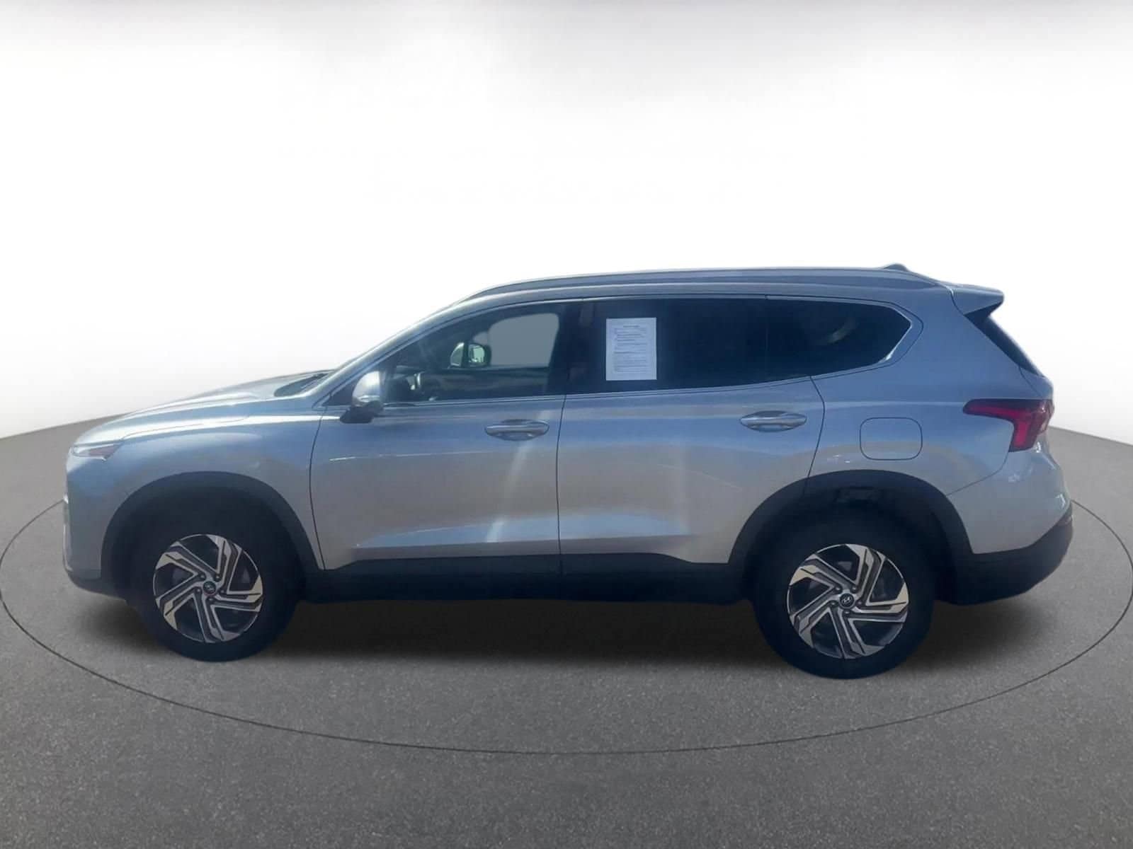 Thumbnail: 2023 Hyundai Santa Fe - 9