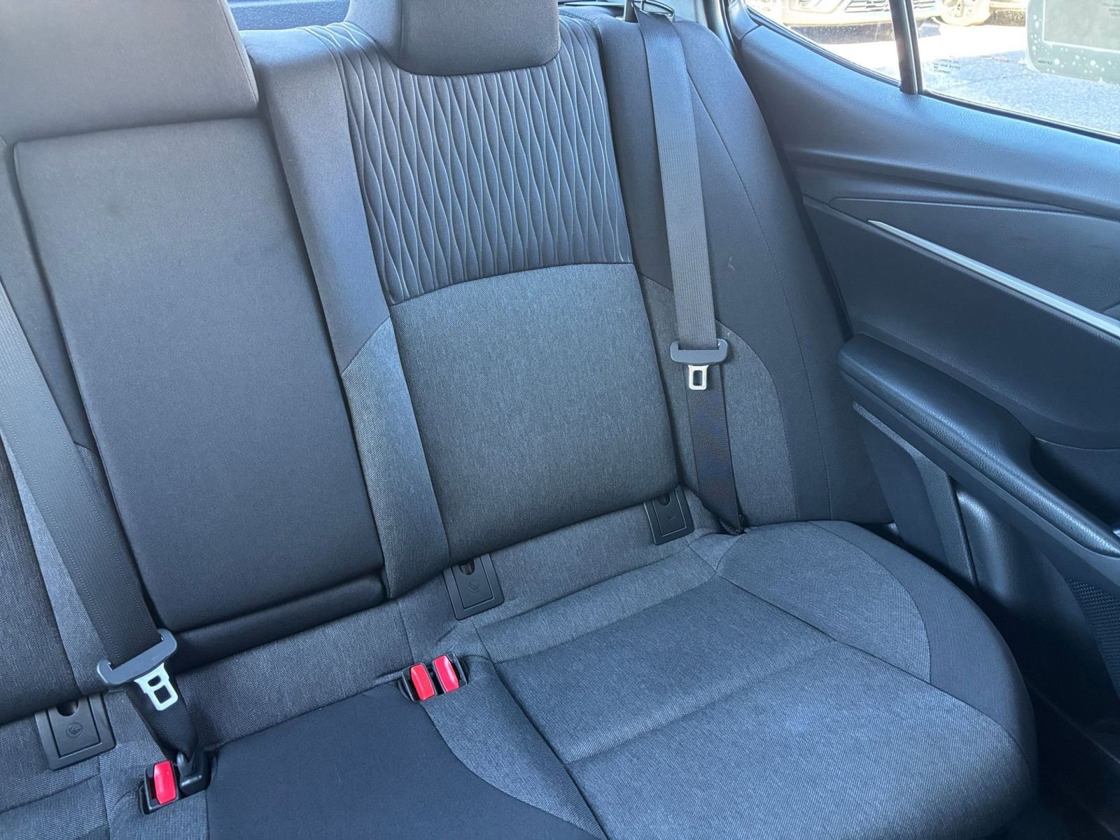 Thumbnail: 2025 Toyota Camry - 33