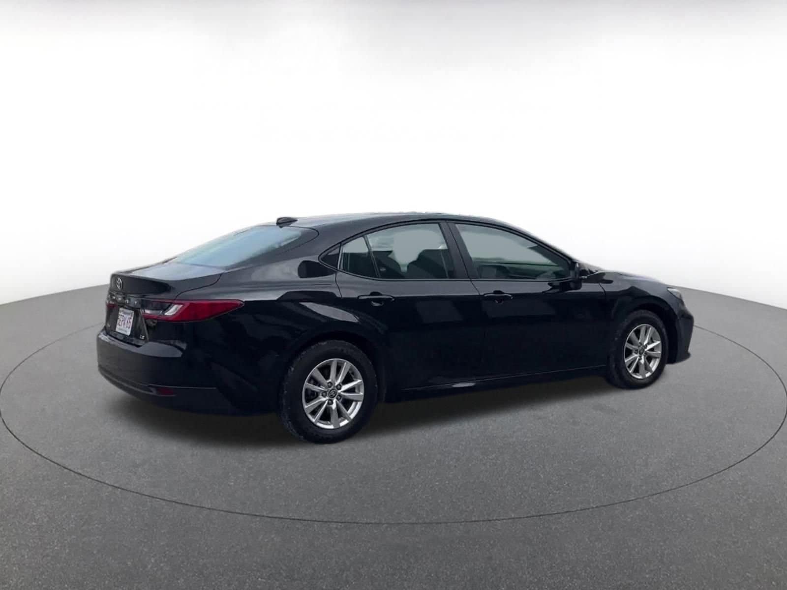 Thumbnail: 2025 Toyota Camry - 14