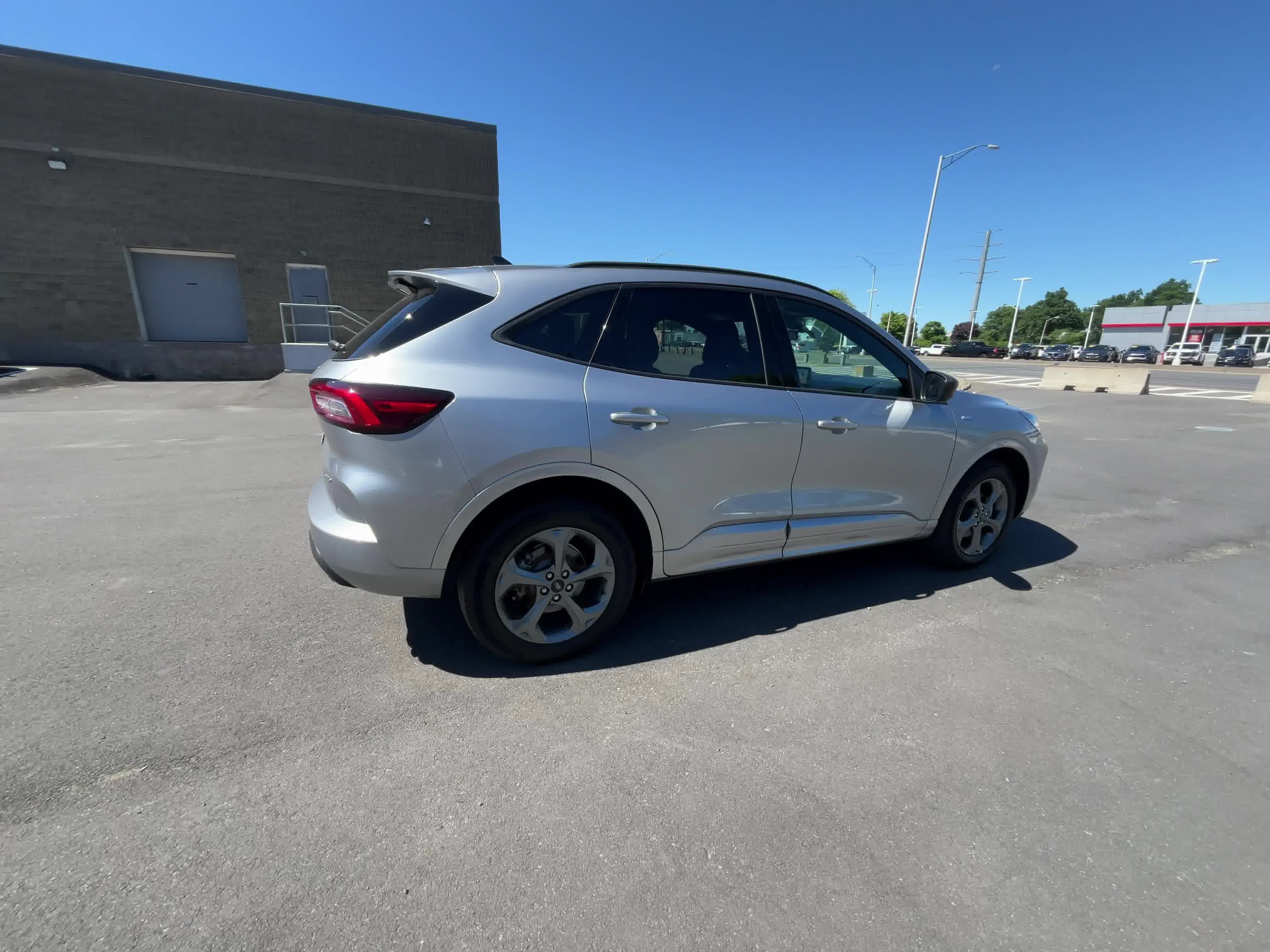 2023 Ford Escape ST-Line 15