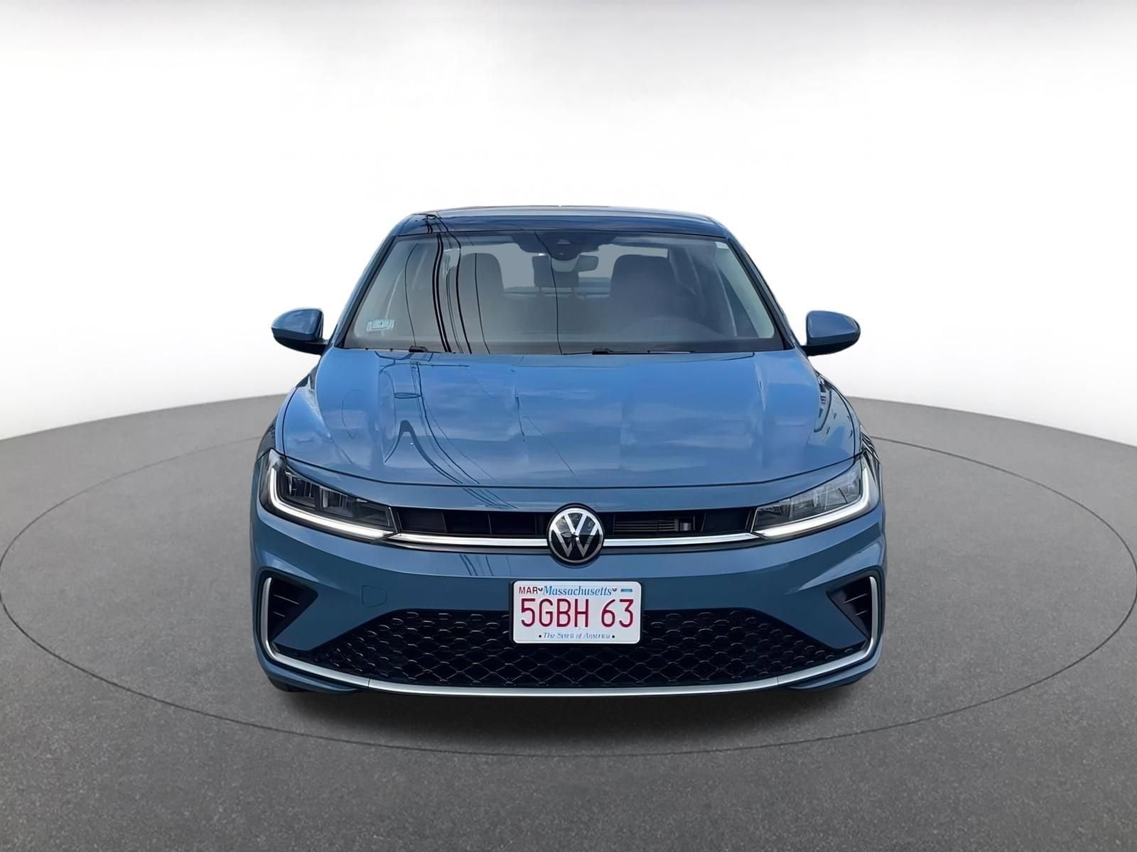 Thumbnail: 2025 Volkswagen Jetta - 4