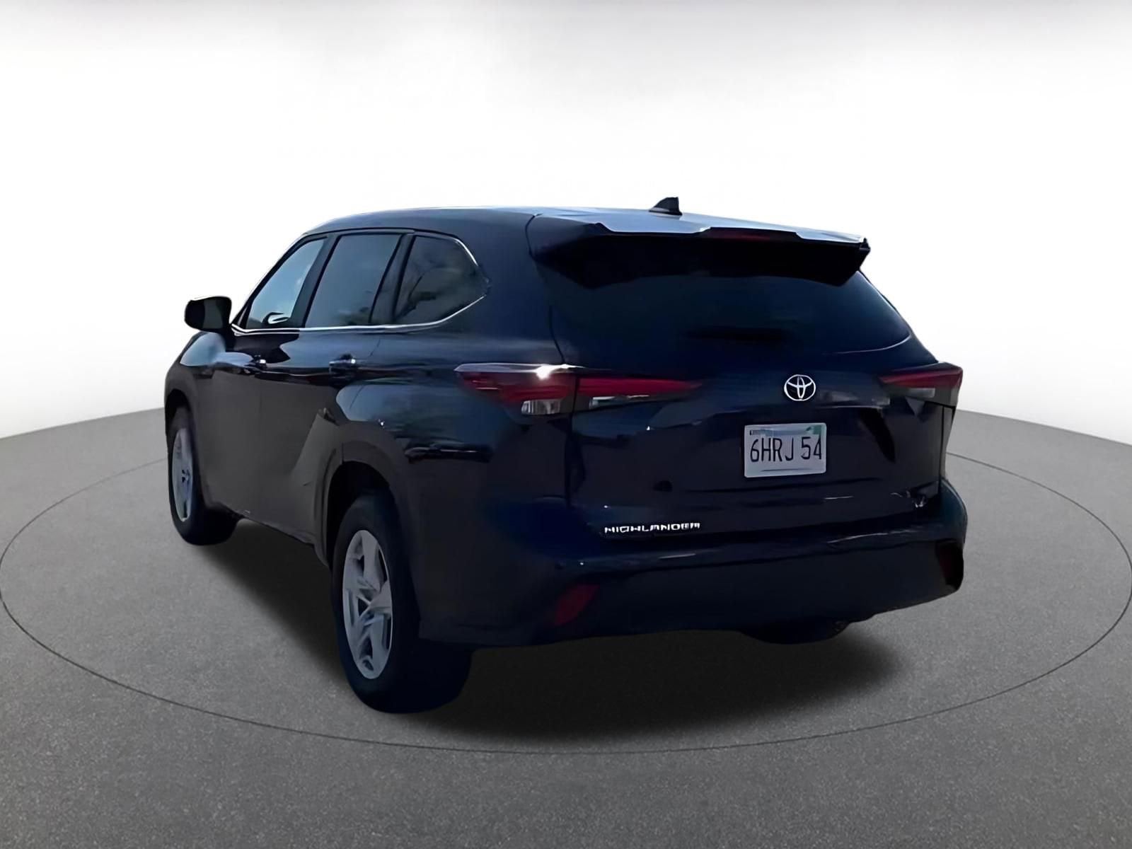 Thumbnail: 2025 Toyota Highlander - 11