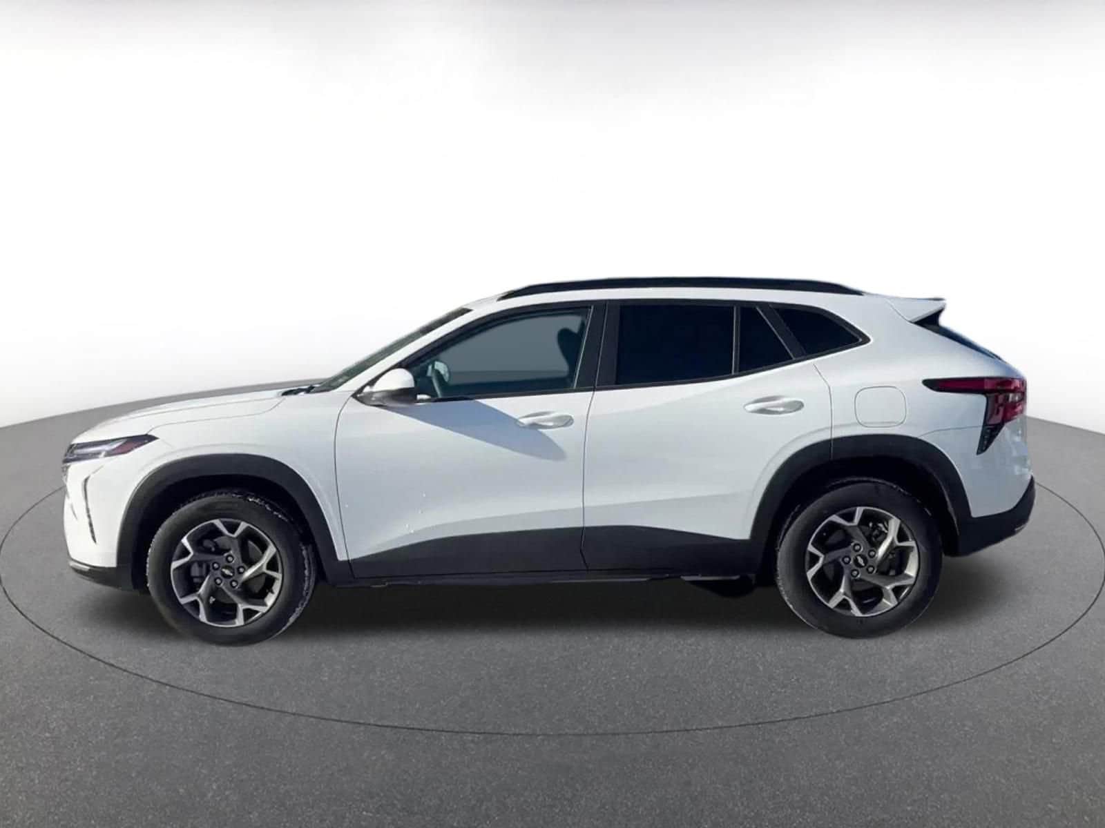 Thumbnail: 2025 Chevrolet Trax - 9