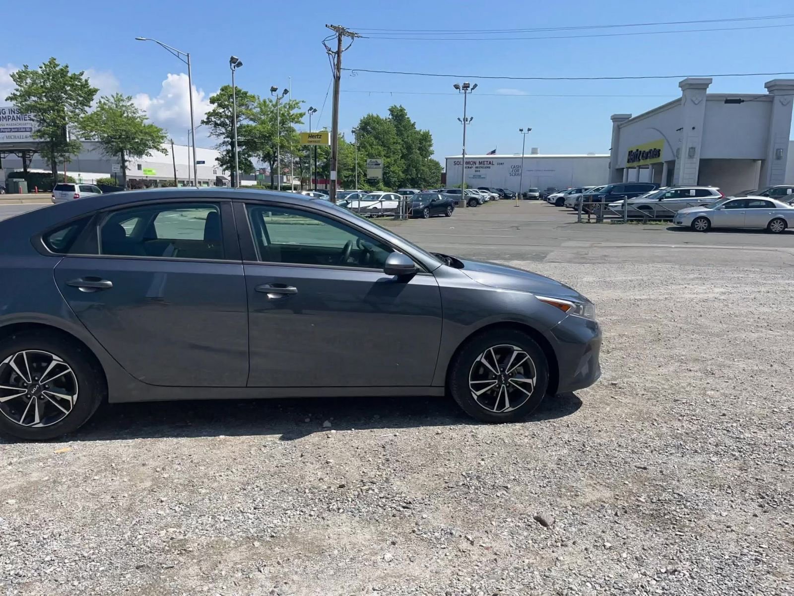 Thumbnail: 2024 Kia Forte - 16