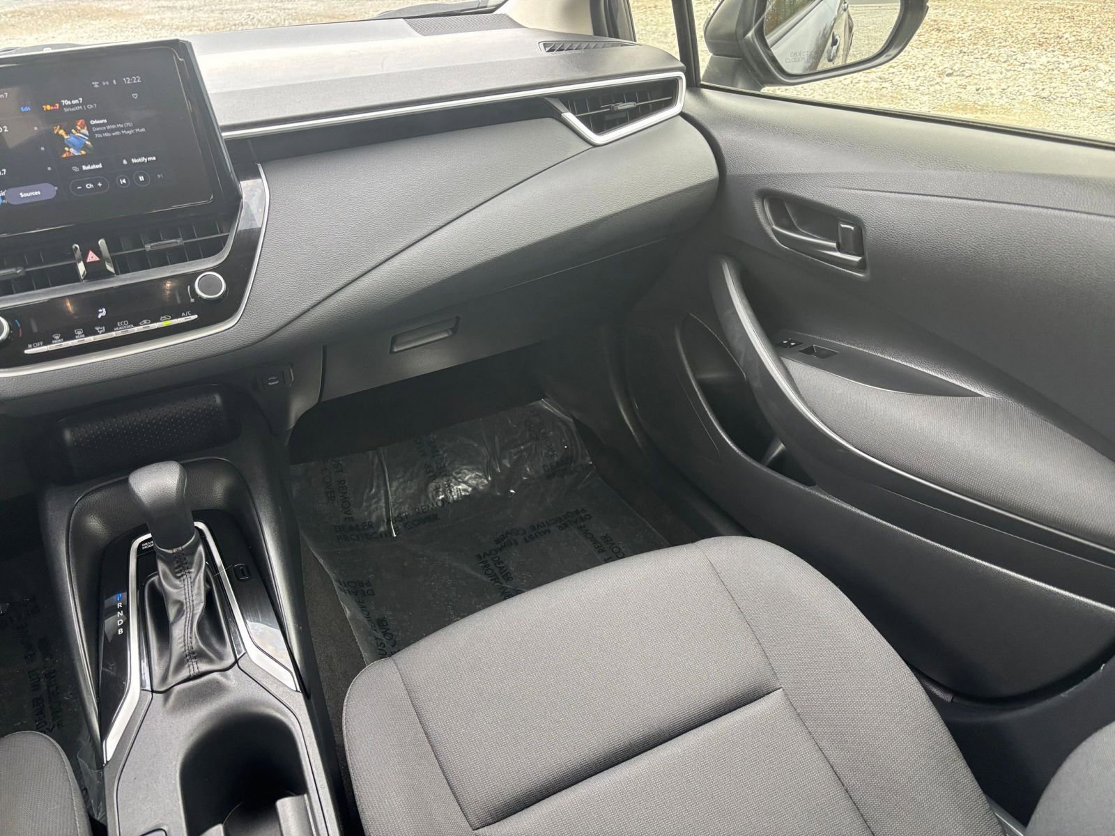 Thumbnail: 2025 Toyota Corolla - 31