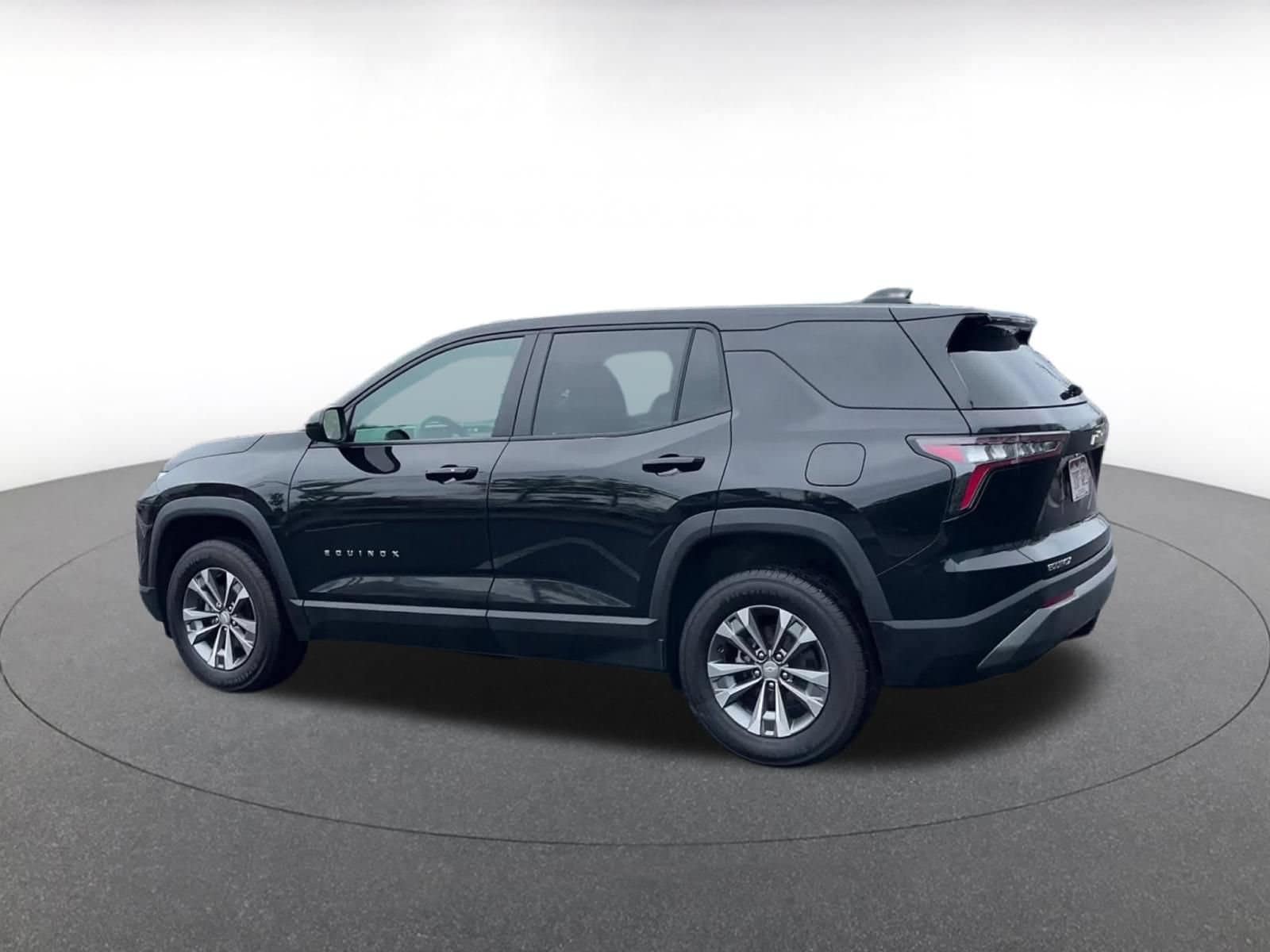 Thumbnail: 2025 Chevrolet Equinox - 10