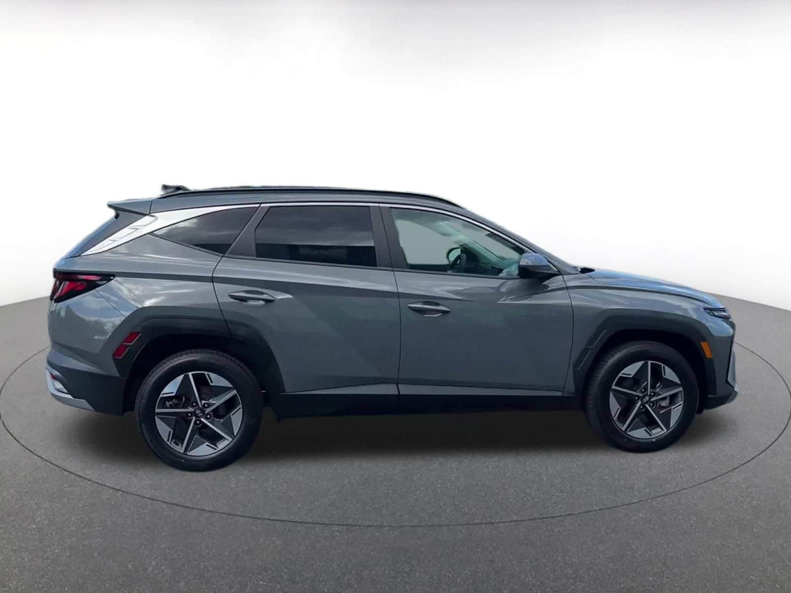 Thumbnail: 2025 Hyundai Tucson - 16