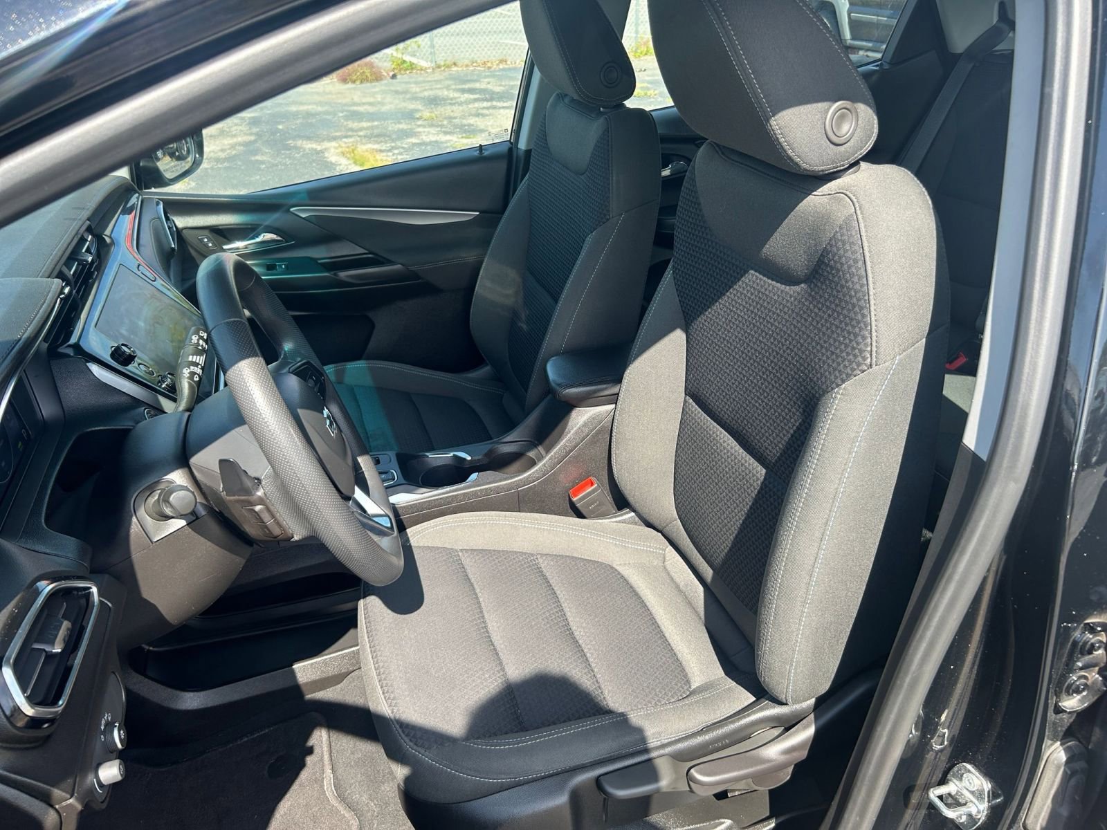 Thumbnail: 2023 Chevrolet Bolt EV - 29