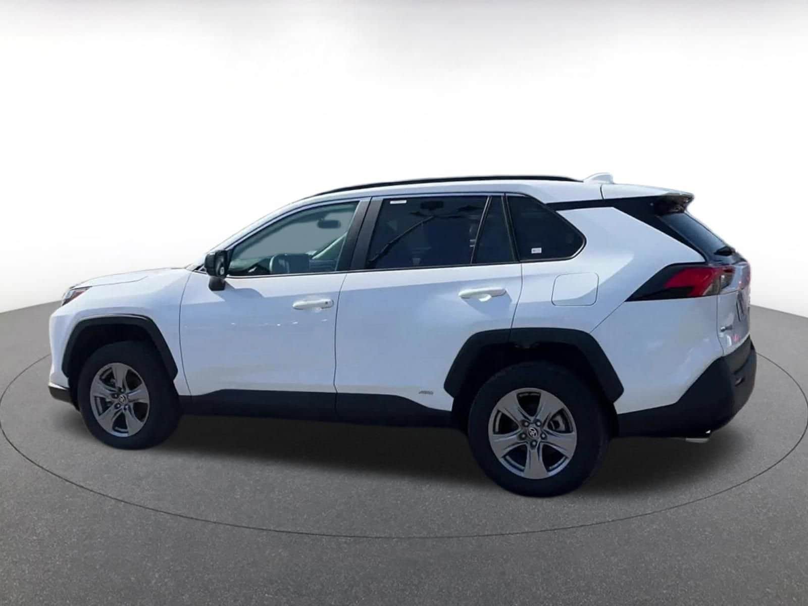 Thumbnail: 2025 Toyota RAV4 - 9