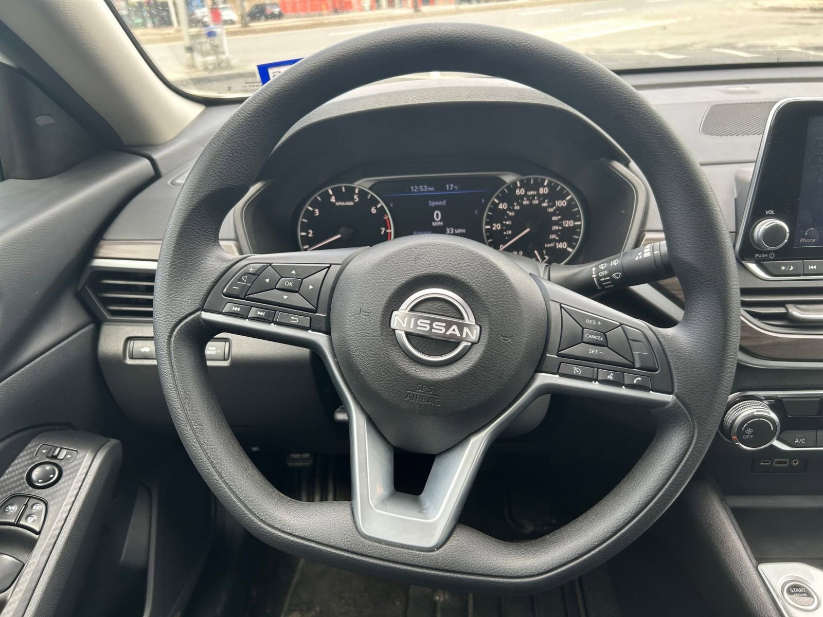 Thumbnail: 2025 Nissan Altima - 28