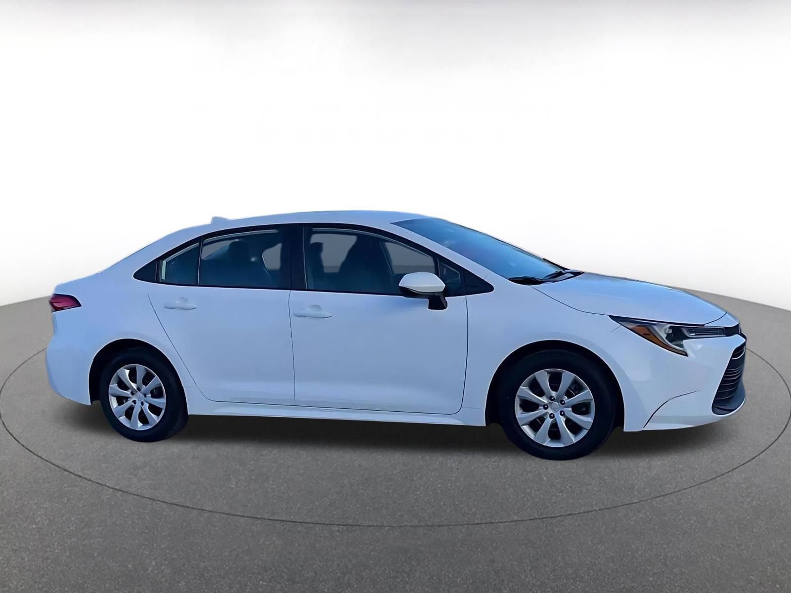 Thumbnail: 2025 Toyota Corolla - 16