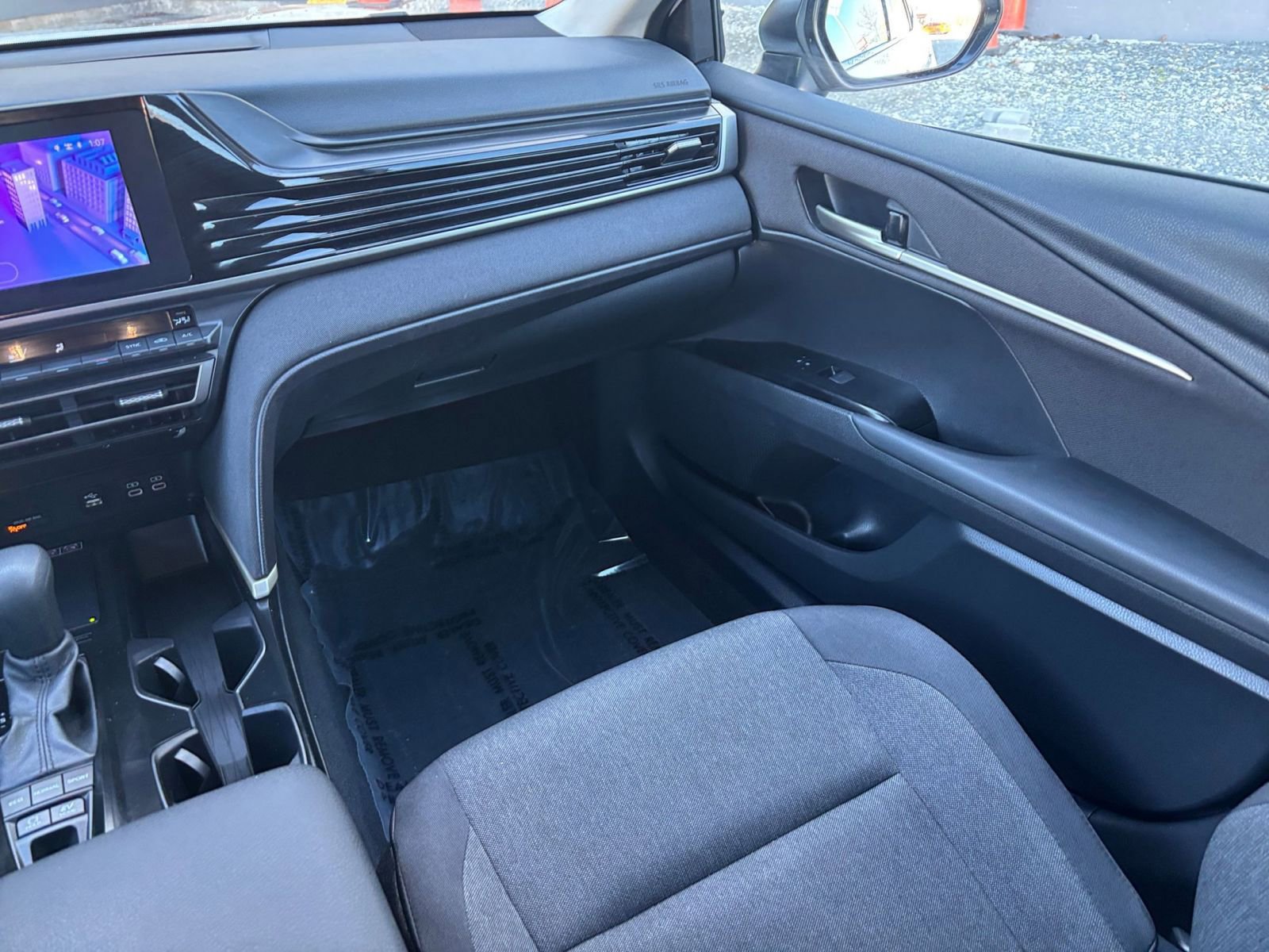 Thumbnail: 2025 Toyota Camry - 31