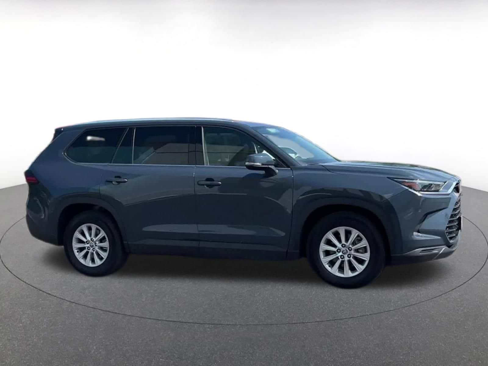 Thumbnail: 2025 Toyota Grand Highlander - 16