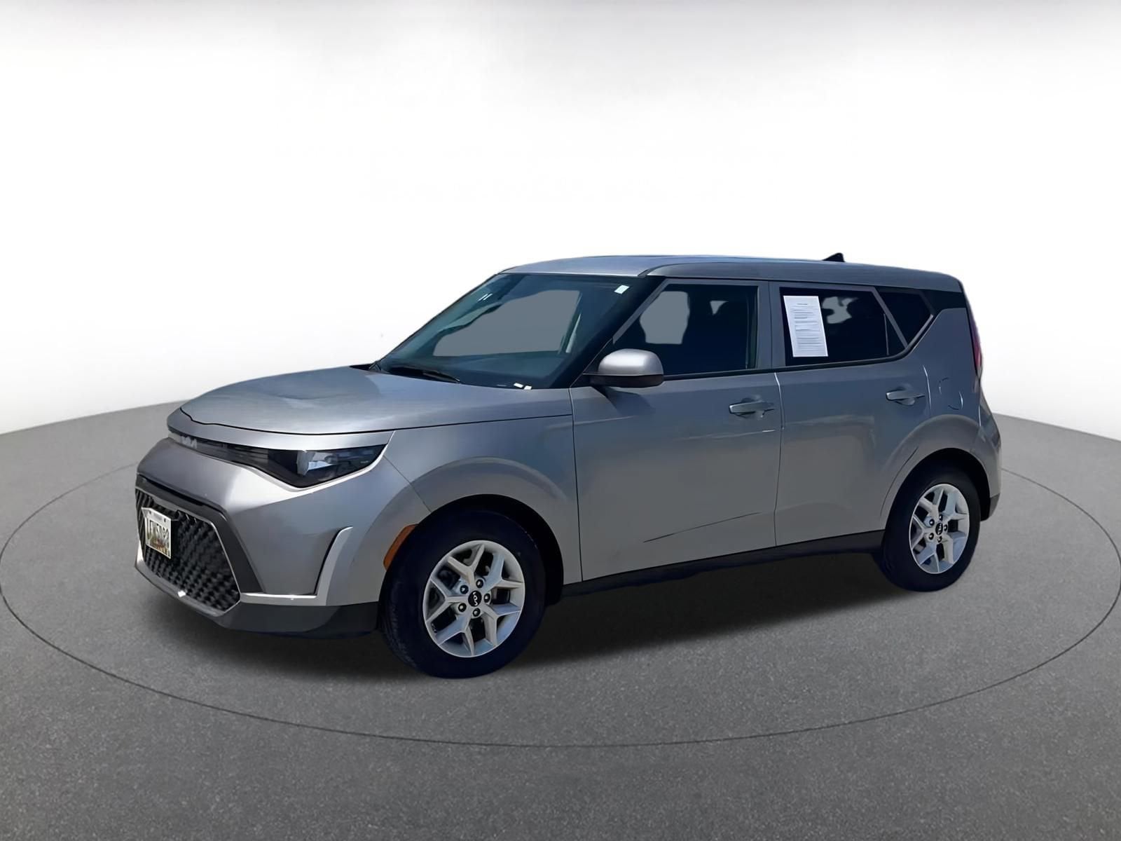 Thumbnail: 2023 Kia Soul - 8