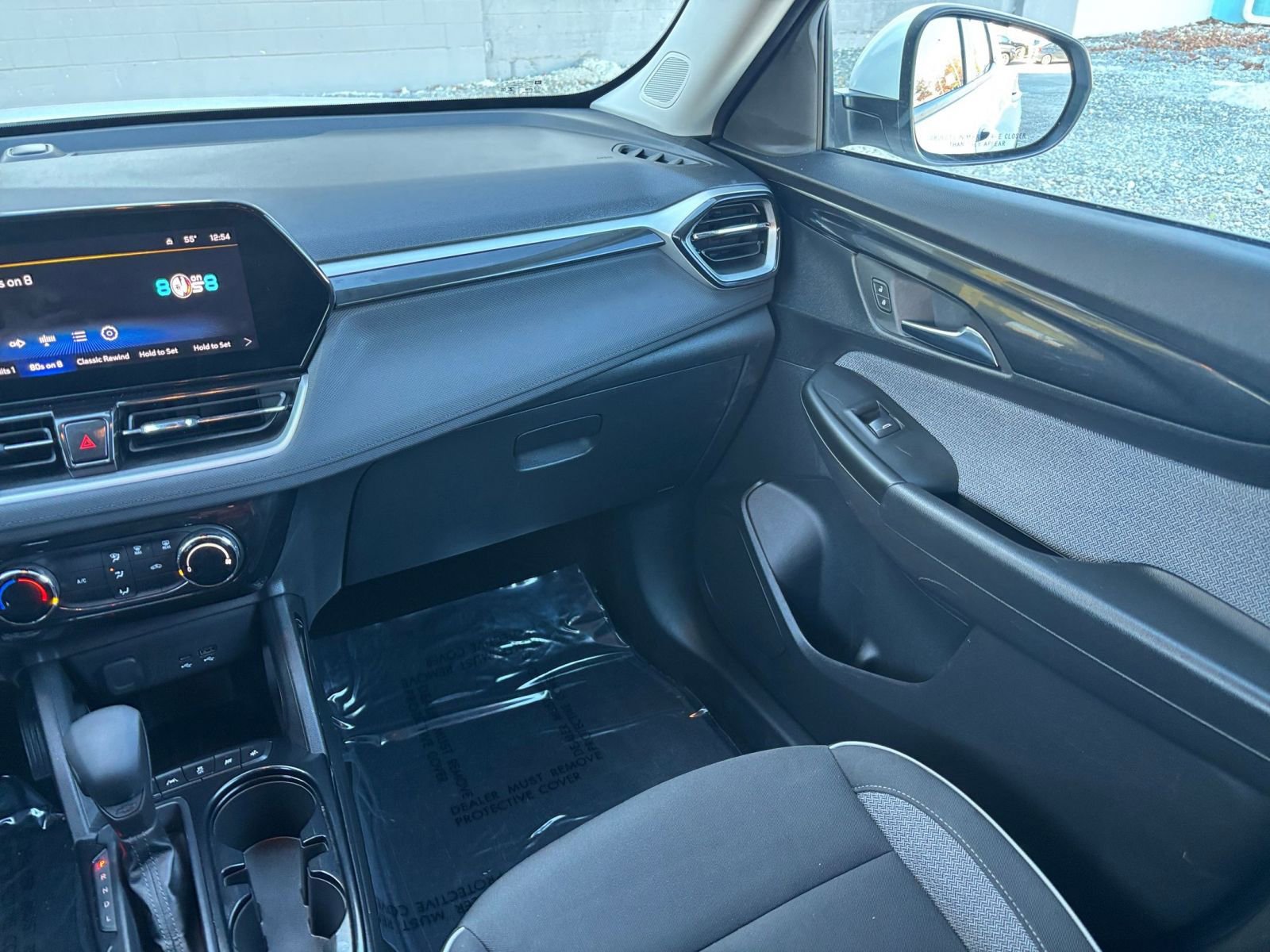 Thumbnail: 2025 Chevrolet TrailBlazer - 31