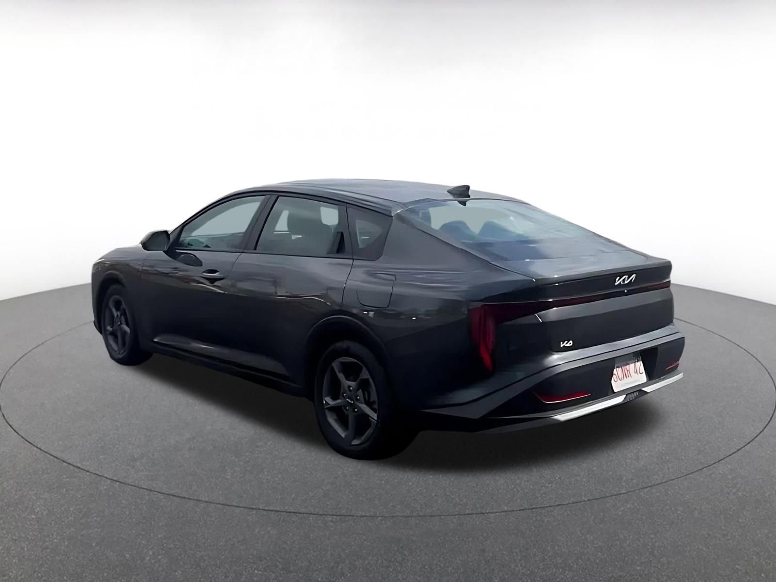 Thumbnail: 2025 Kia K4 - 10