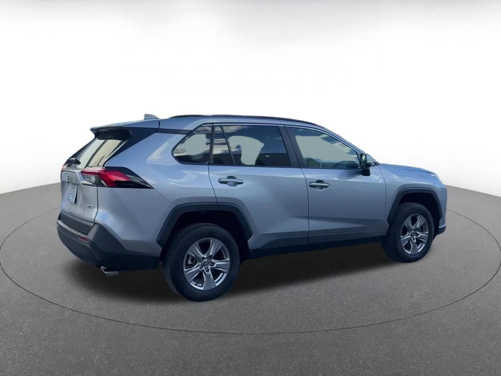 Thumbnail: 2025 Toyota RAV4 - 14