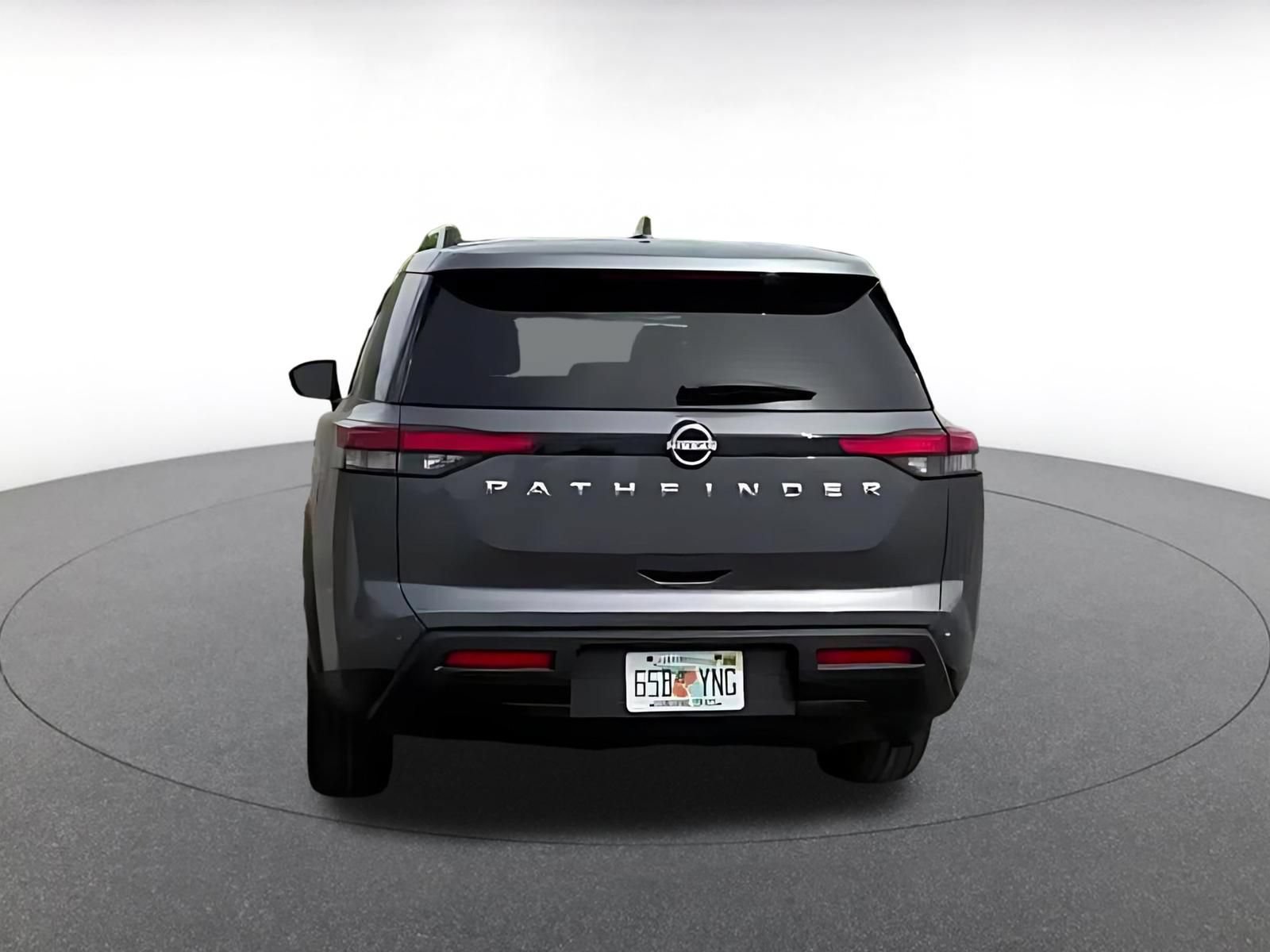 Thumbnail: 2025 Nissan Pathfinder - 10
