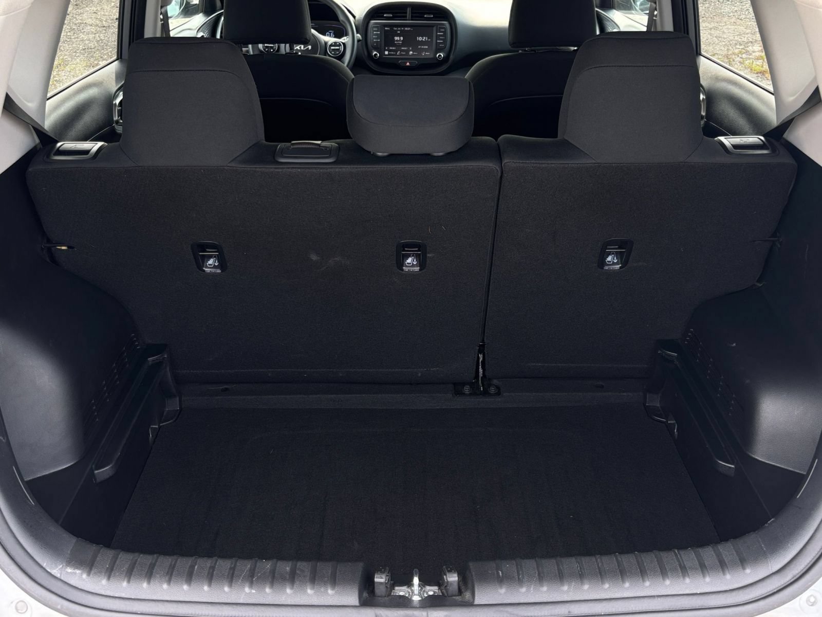 Thumbnail: 2025 Kia Soul - 25
