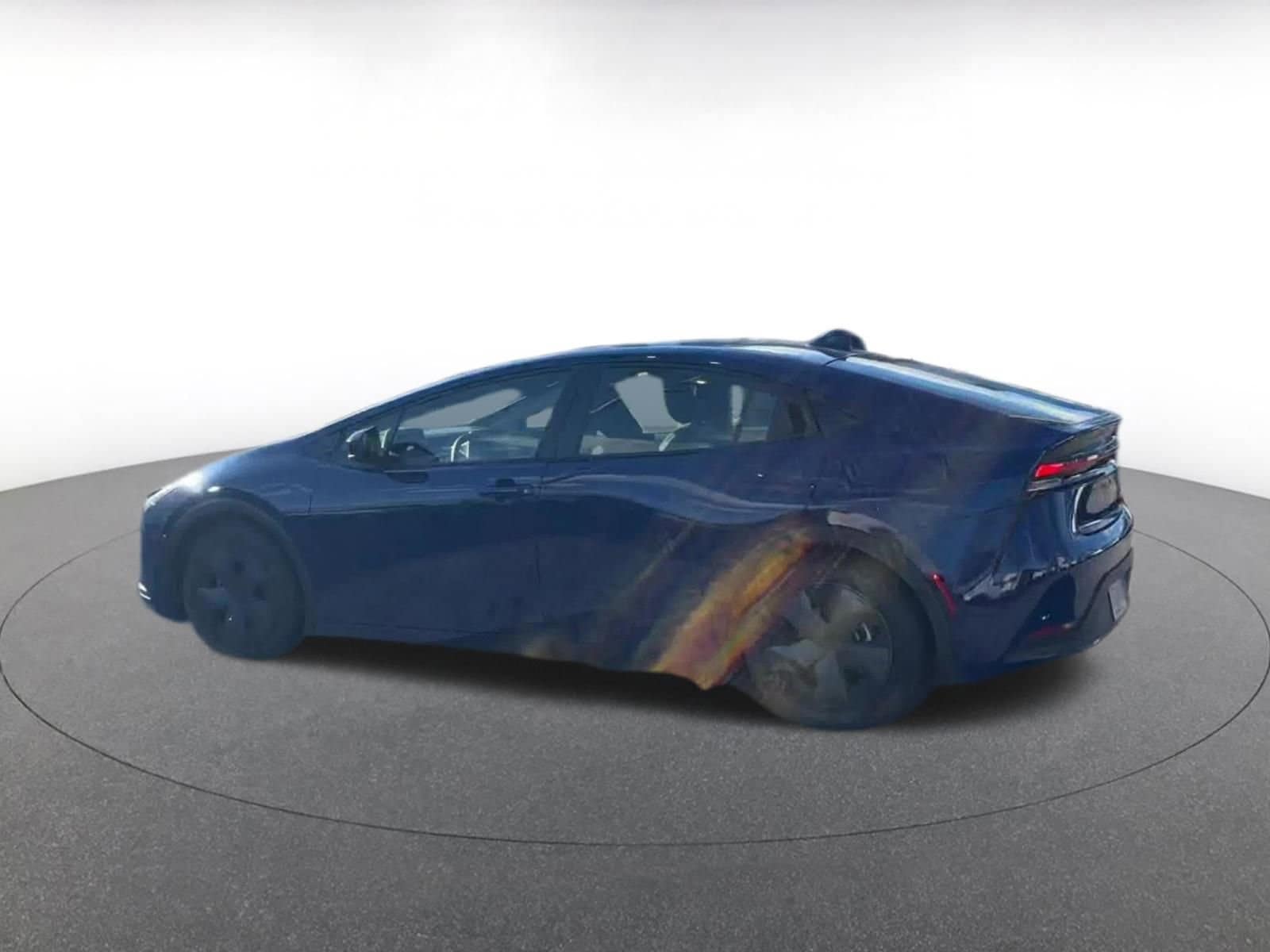 Thumbnail: 2025 Toyota Prius - 10