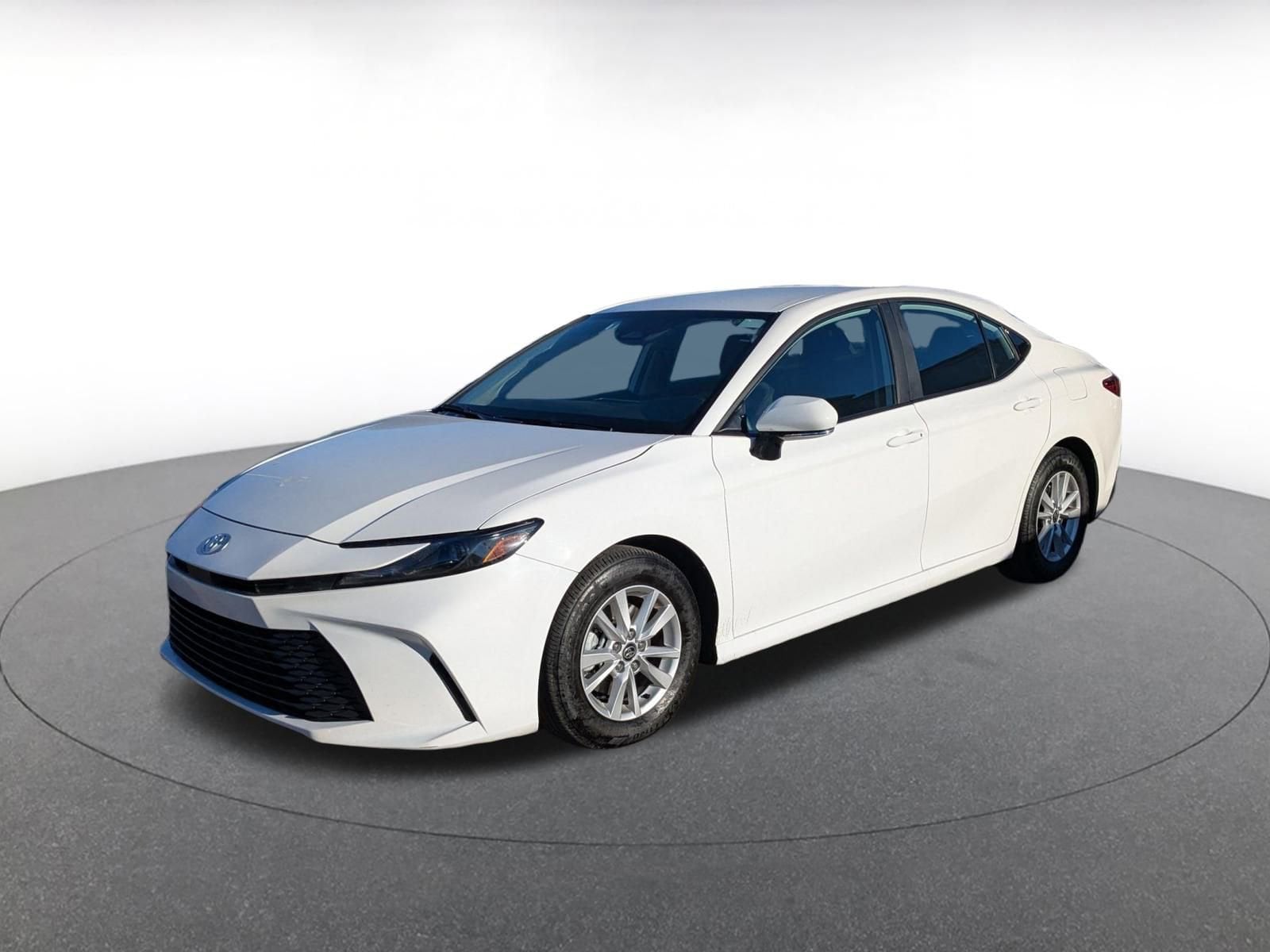 Thumbnail: 2025 Toyota Camry - 3