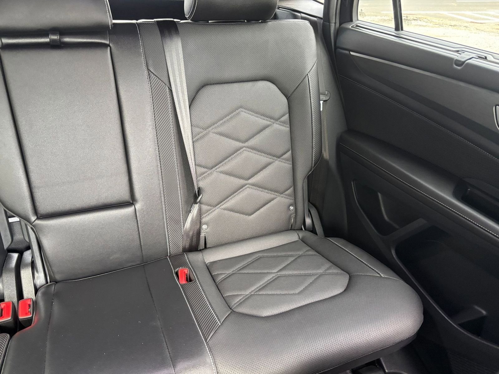 Thumbnail: 2025 Volkswagen Atlas - 33