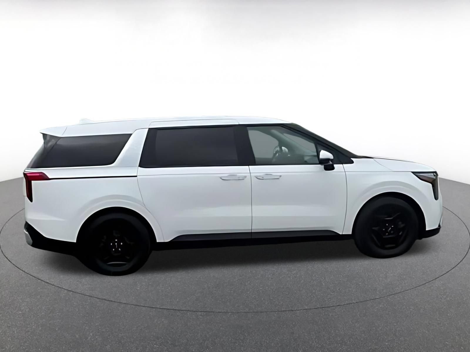 Thumbnail: 2026 Kia Carnival - 15