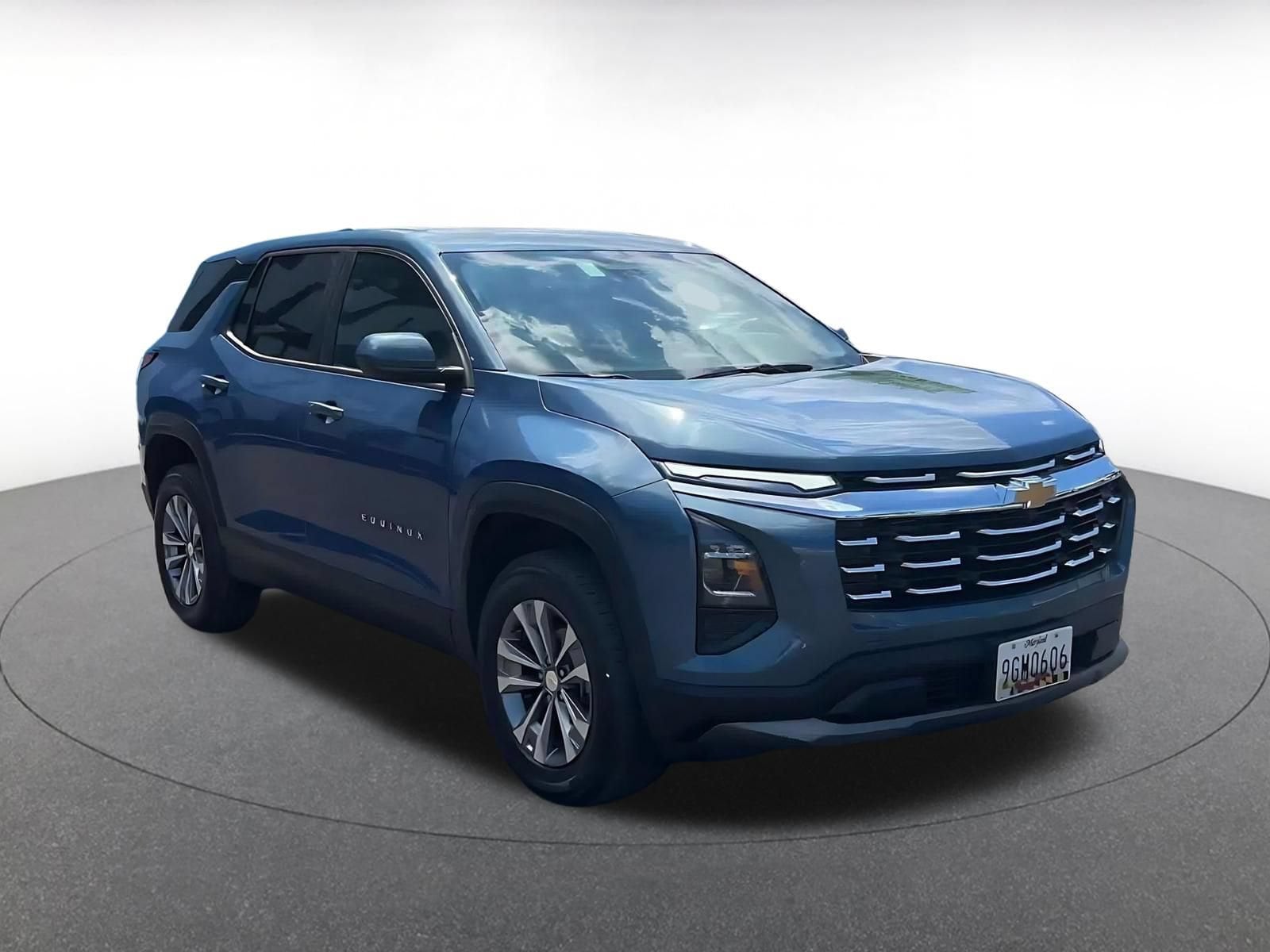 Thumbnail: 2025 Chevrolet Equinox - 3