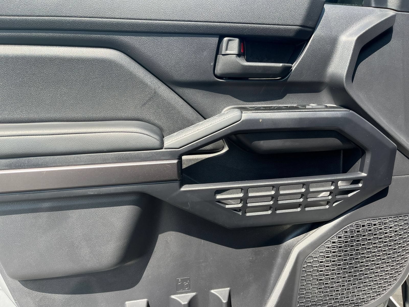 Thumbnail: 2025 Toyota 4Runner - 15