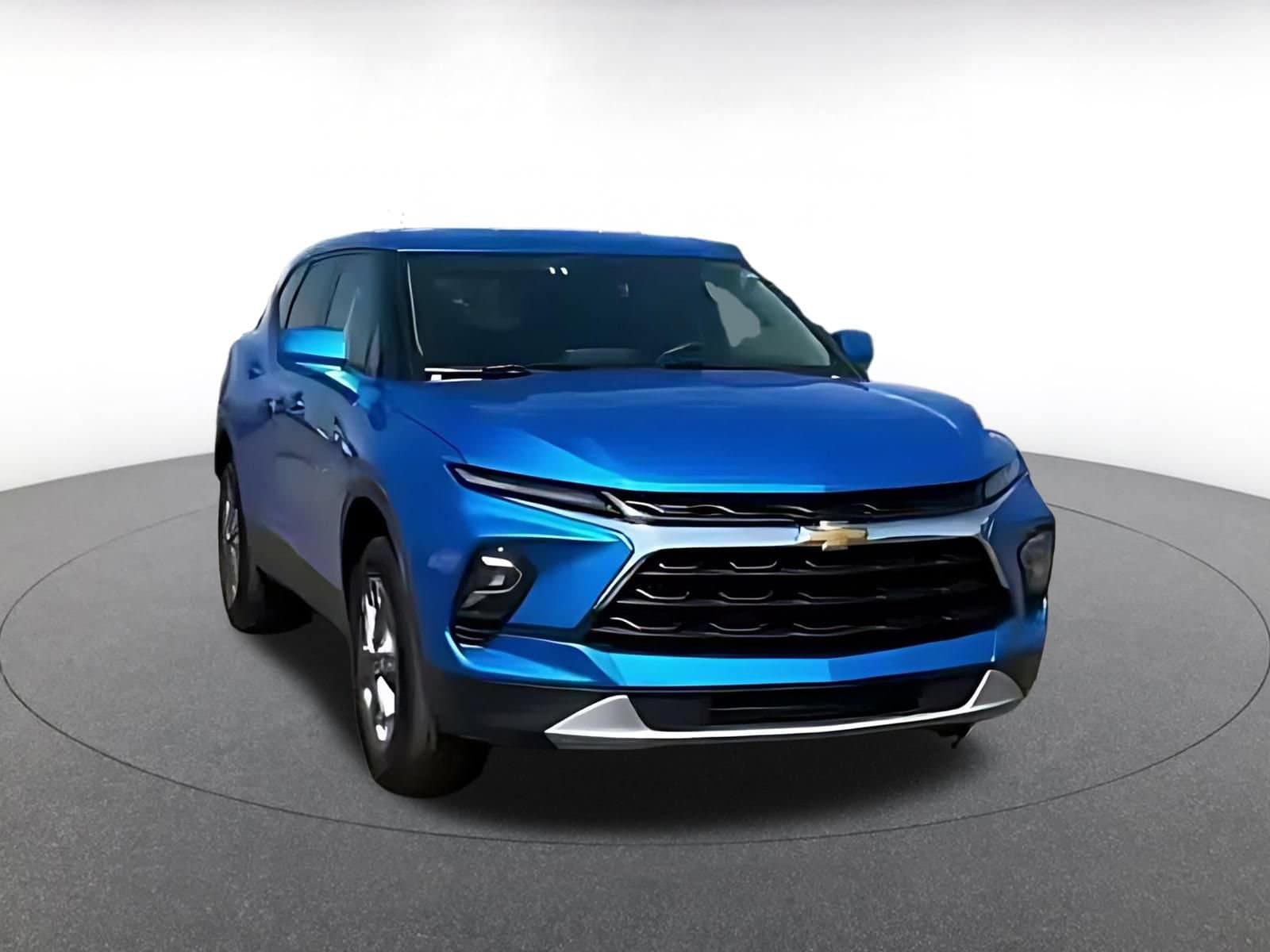 Thumbnail: 2026 Chevrolet Blazer - 2