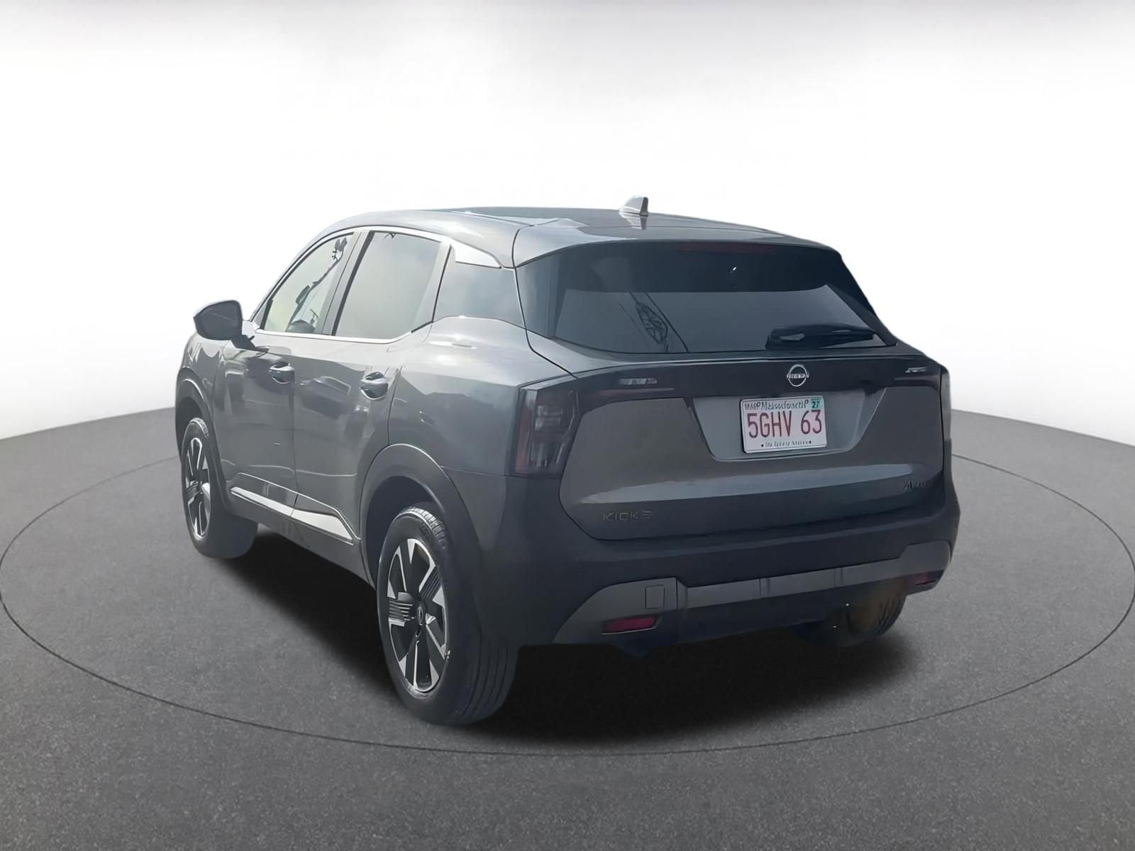 Thumbnail: 2025 Nissan Kicks - 11
