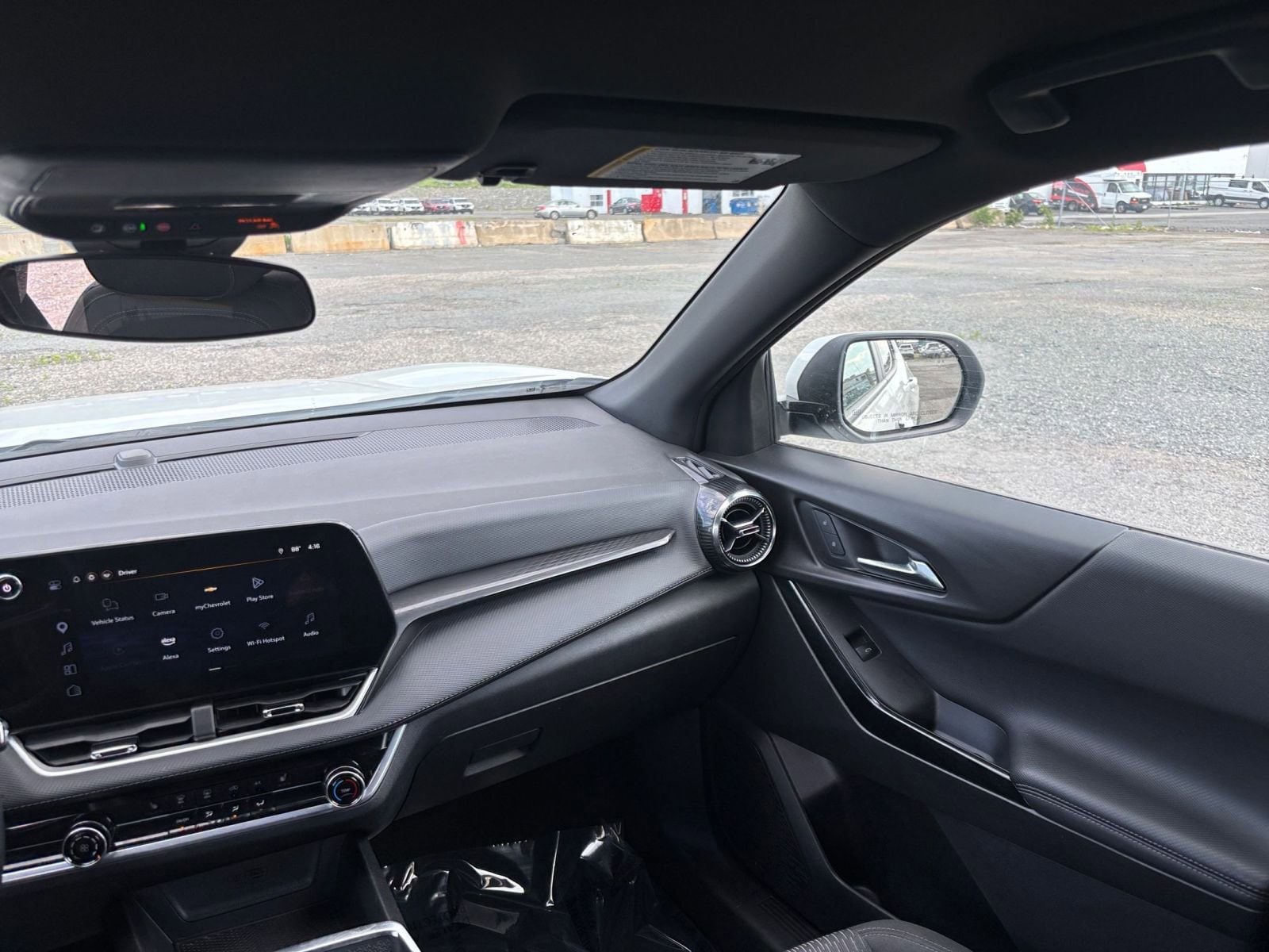 Thumbnail: 2025 Chevrolet Equinox - 33