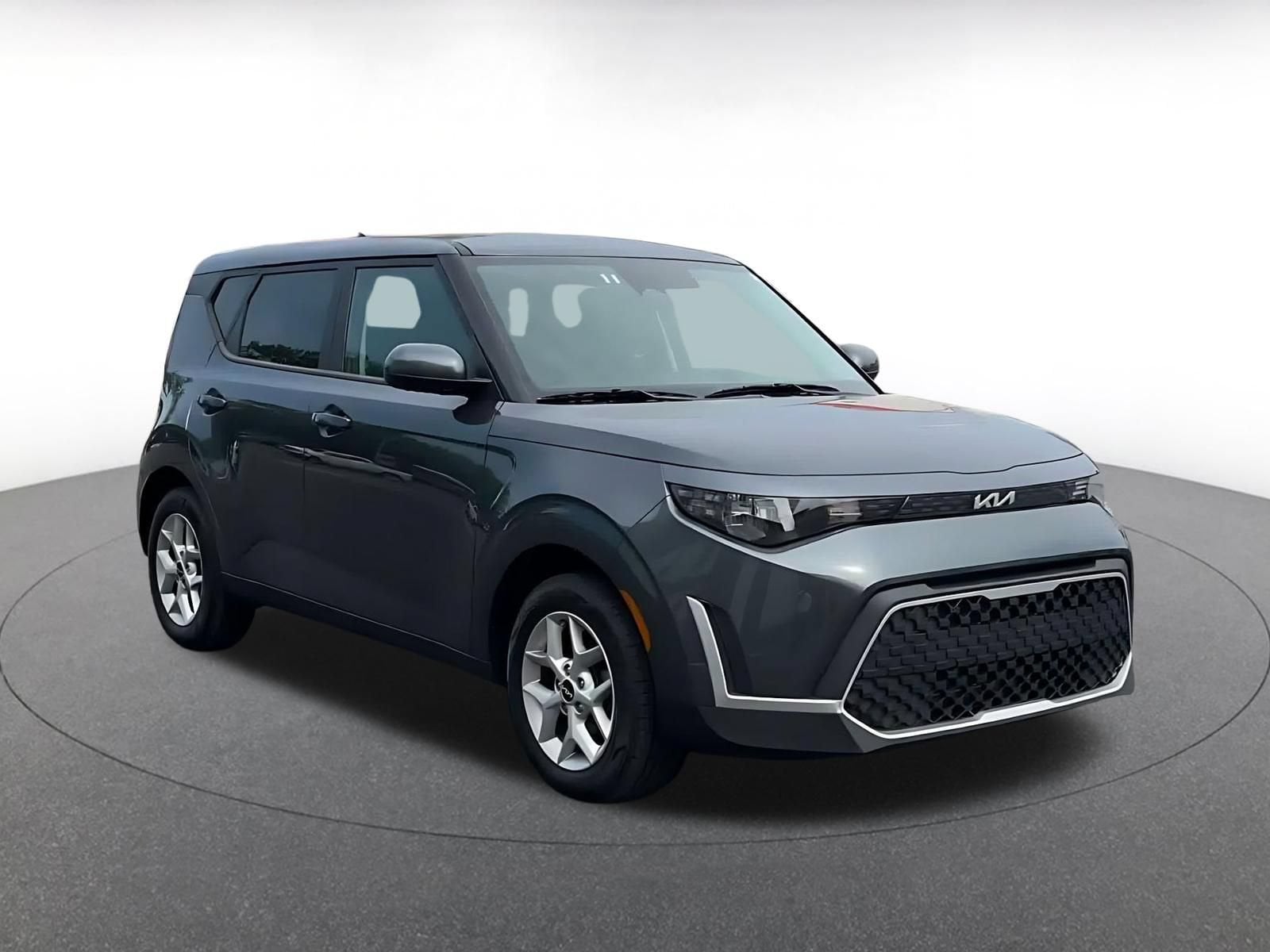 Thumbnail: 2025 Kia Soul - 3