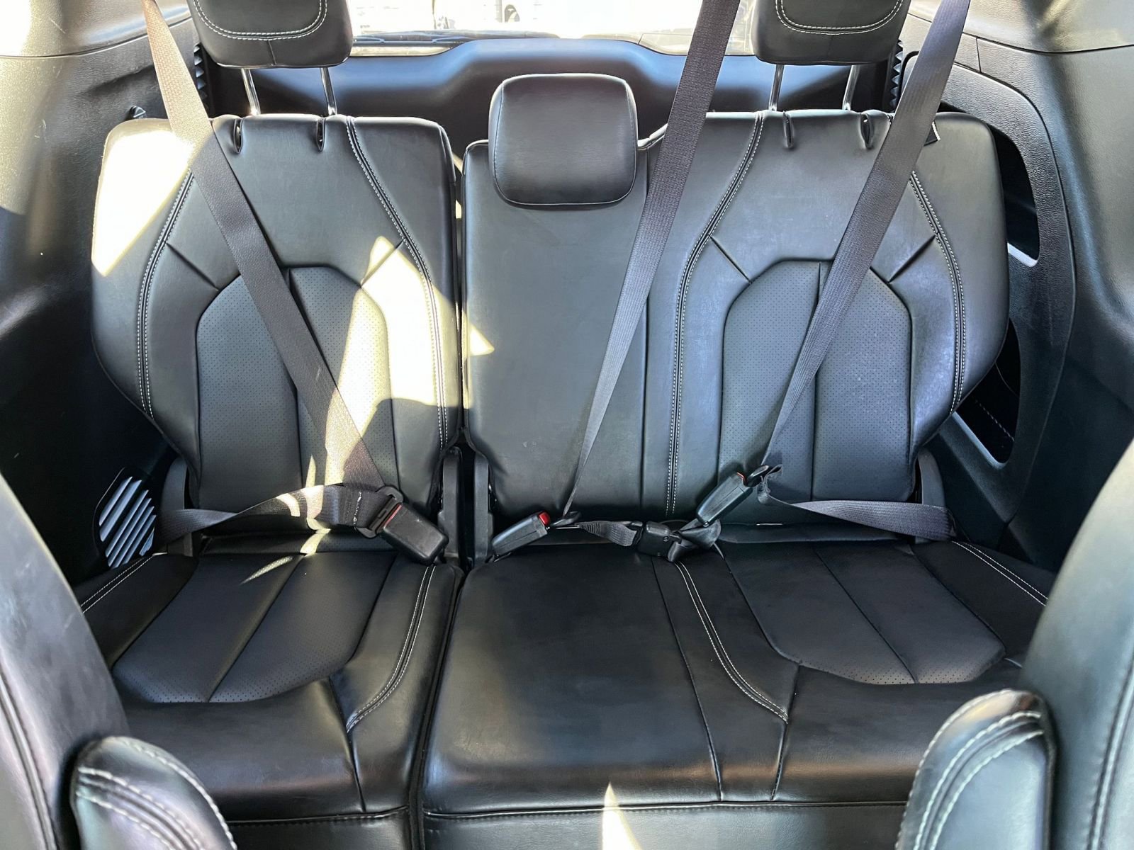 Thumbnail: 2025 Chrysler Pacifica - 25