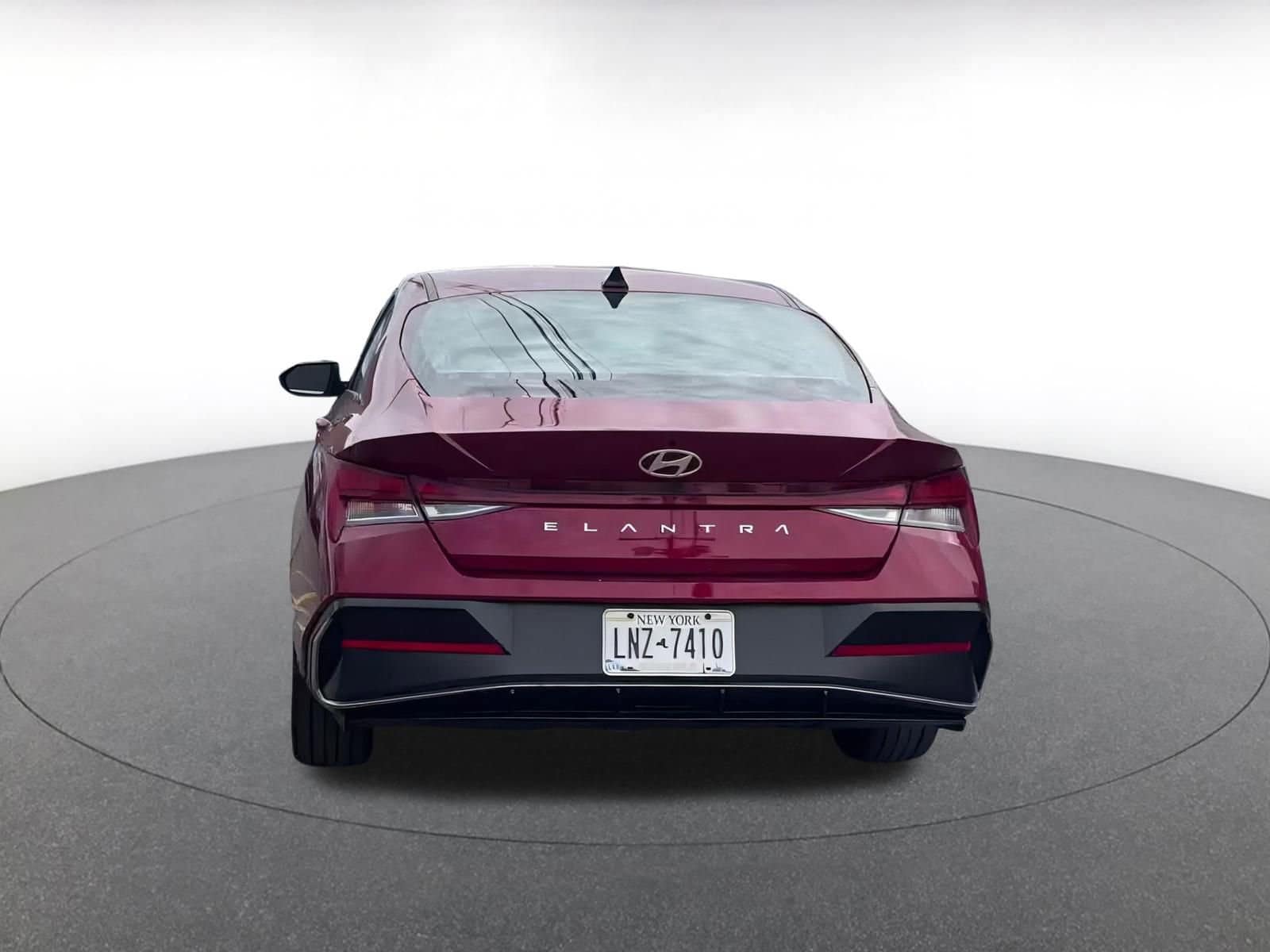Thumbnail: 2025 Hyundai Elantra - 12