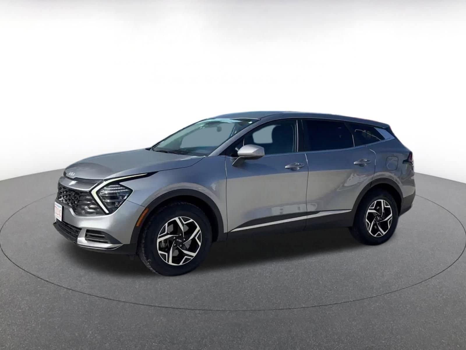 Thumbnail: 2024 Kia Sportage - 8