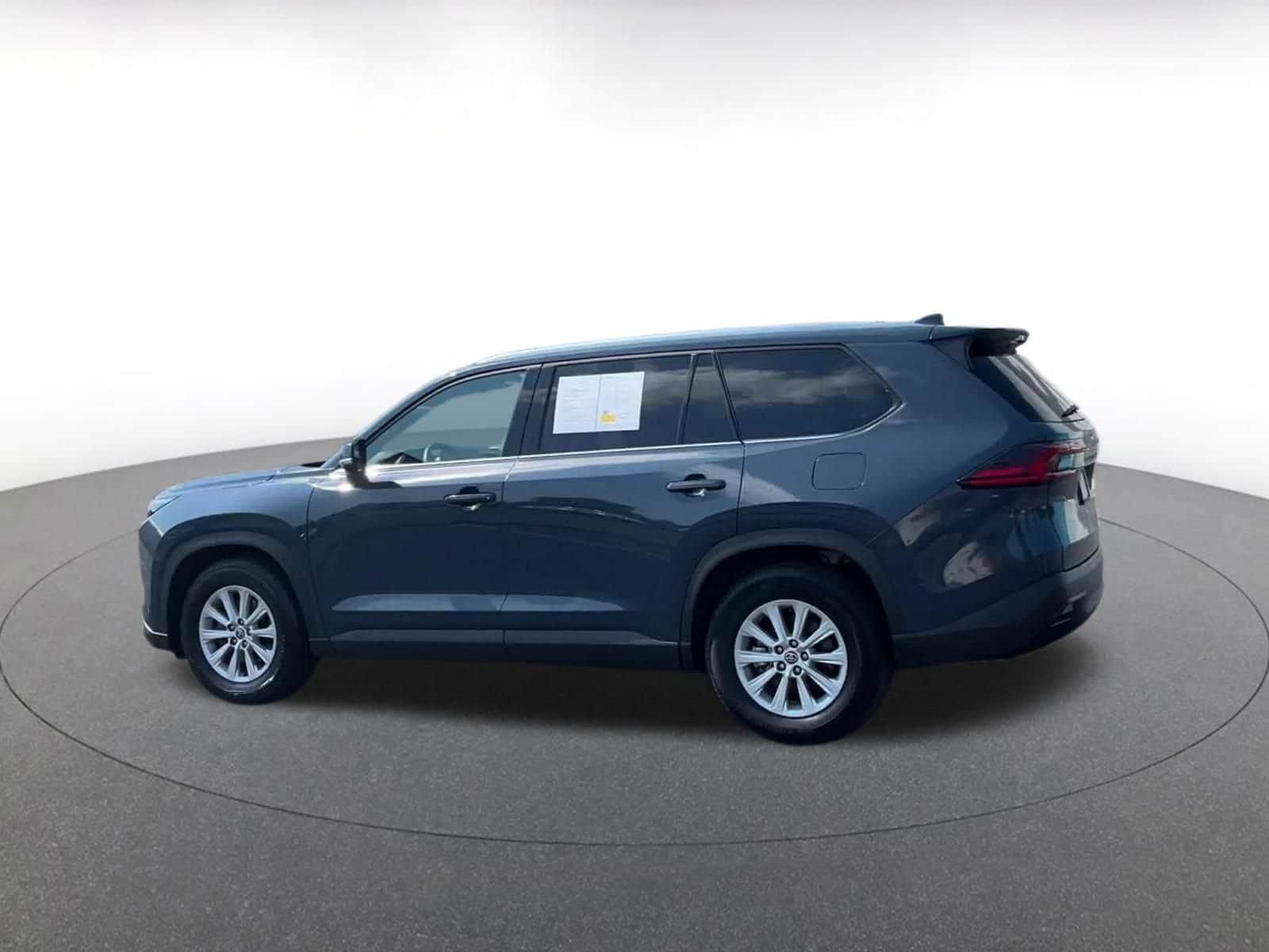 Thumbnail: 2025 Toyota Grand Highlander - 9