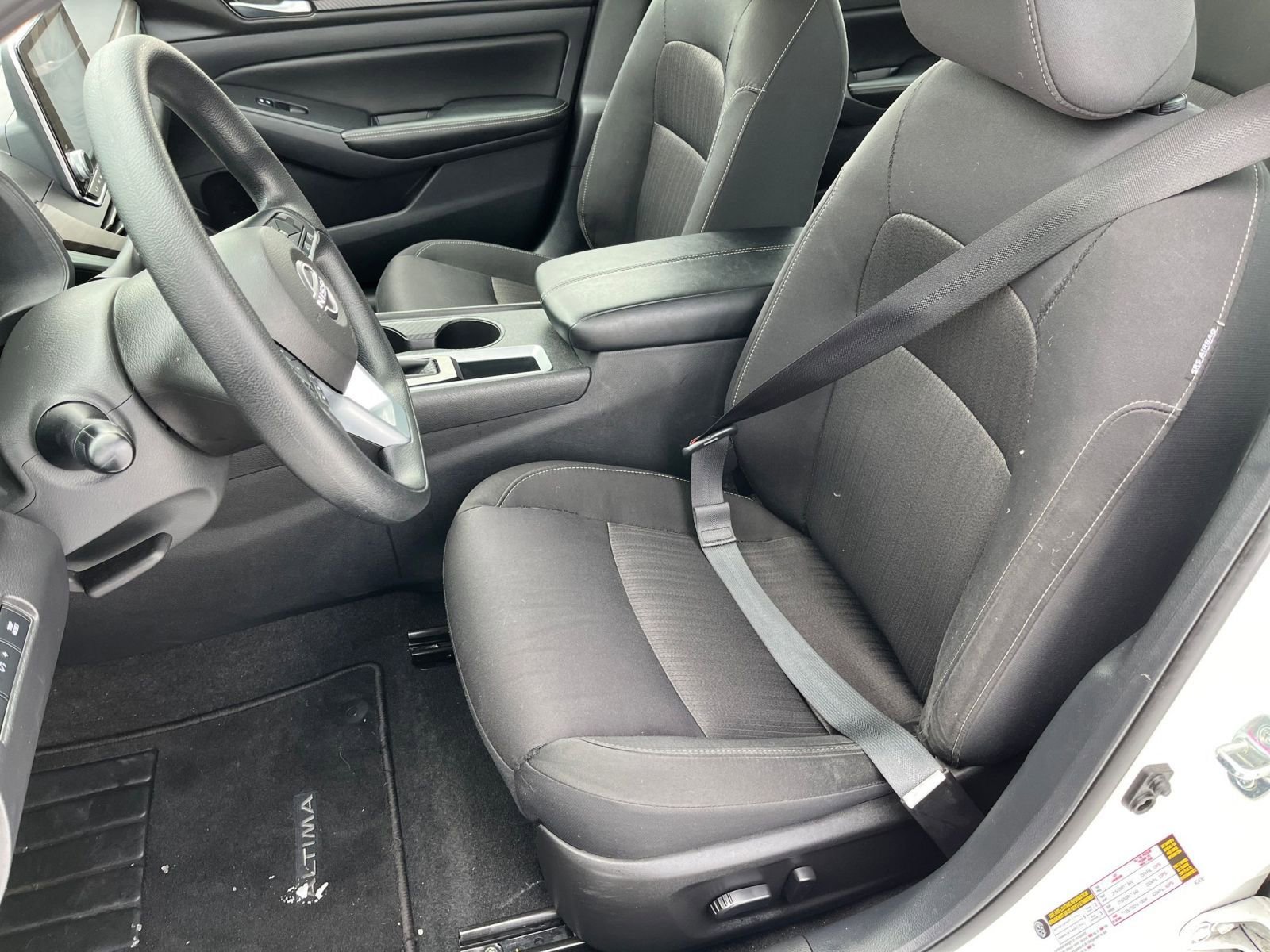 Thumbnail: 2025 Nissan Altima - 33