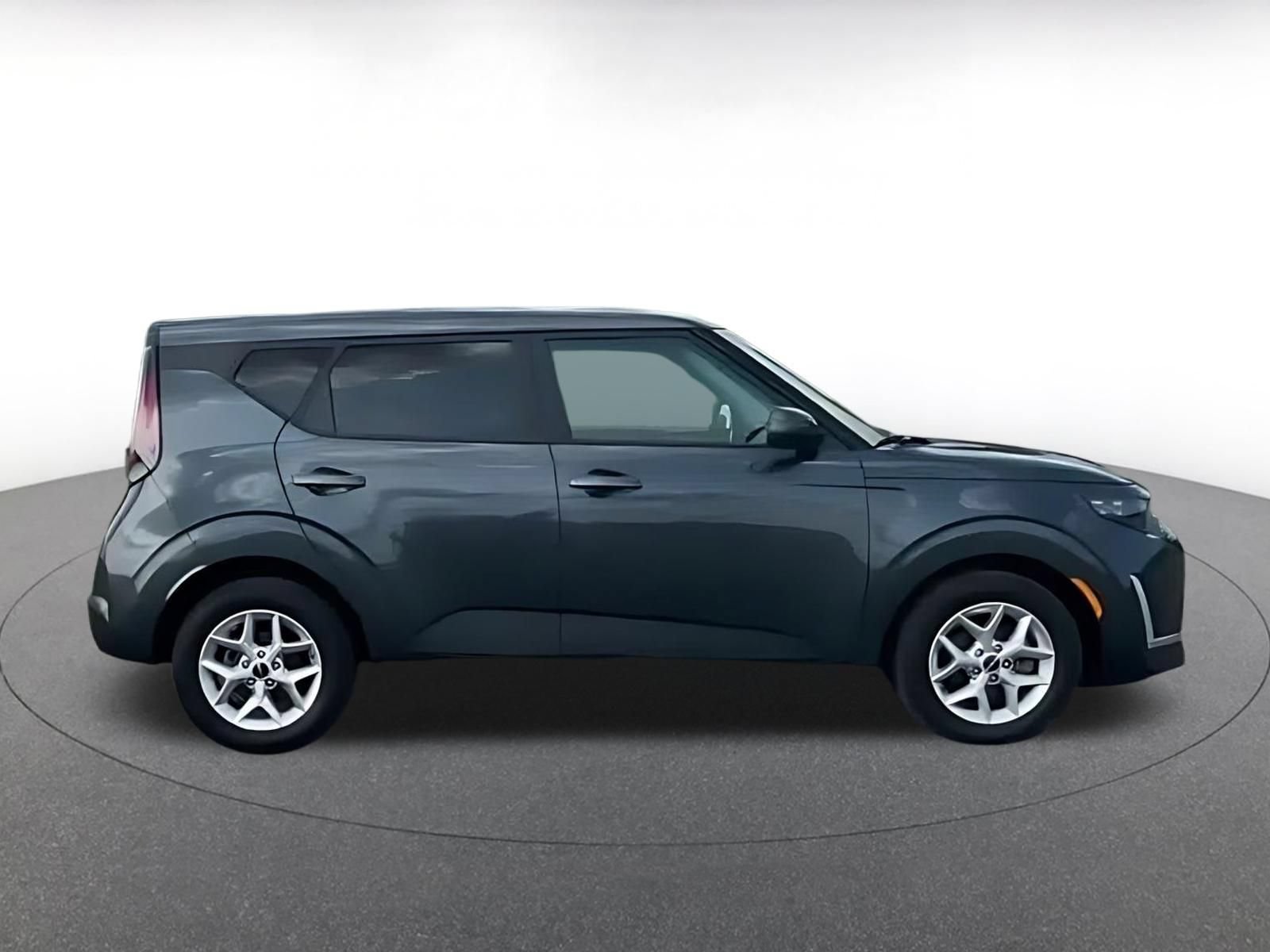 Thumbnail: 2025 Kia Soul - 15