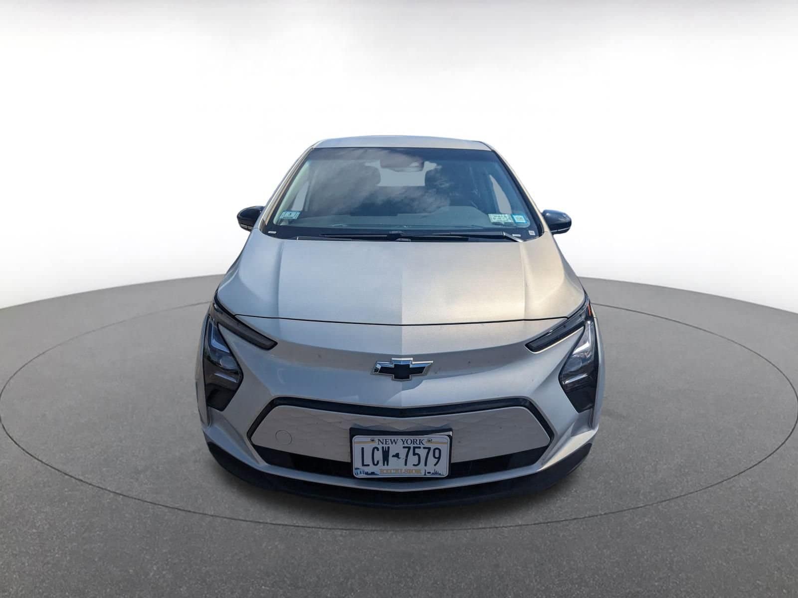 Thumbnail: 2023 Chevrolet Bolt EV - 2