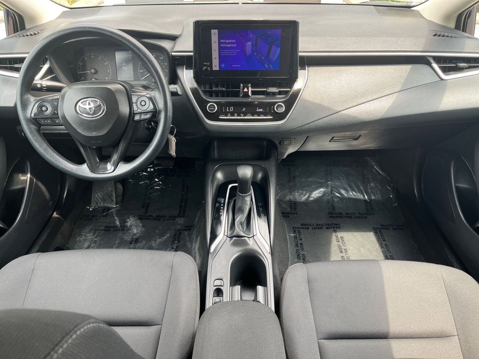 2024 Toyota Corolla LE 29