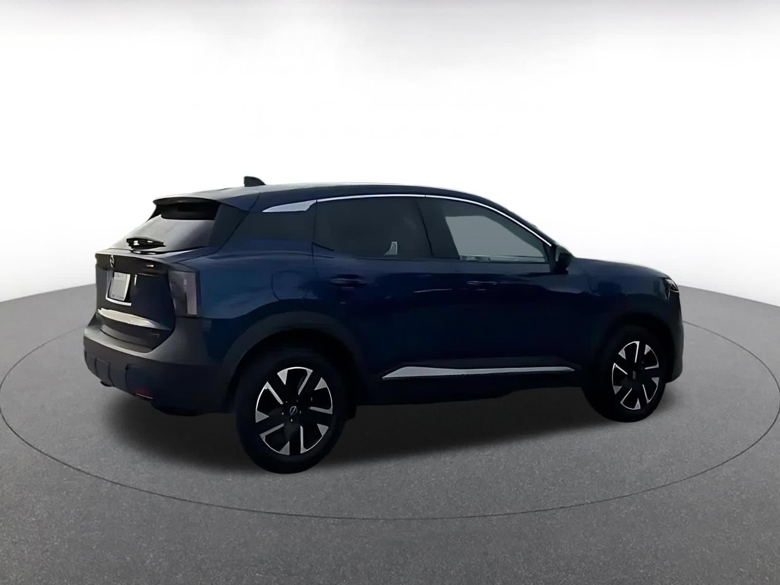 Thumbnail: 2025 Nissan Kicks - 13